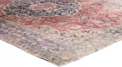 Türkischer Sivas-Teppich im Vintage-Stil im romantischen englischen Landhausstil, im Used-Stil