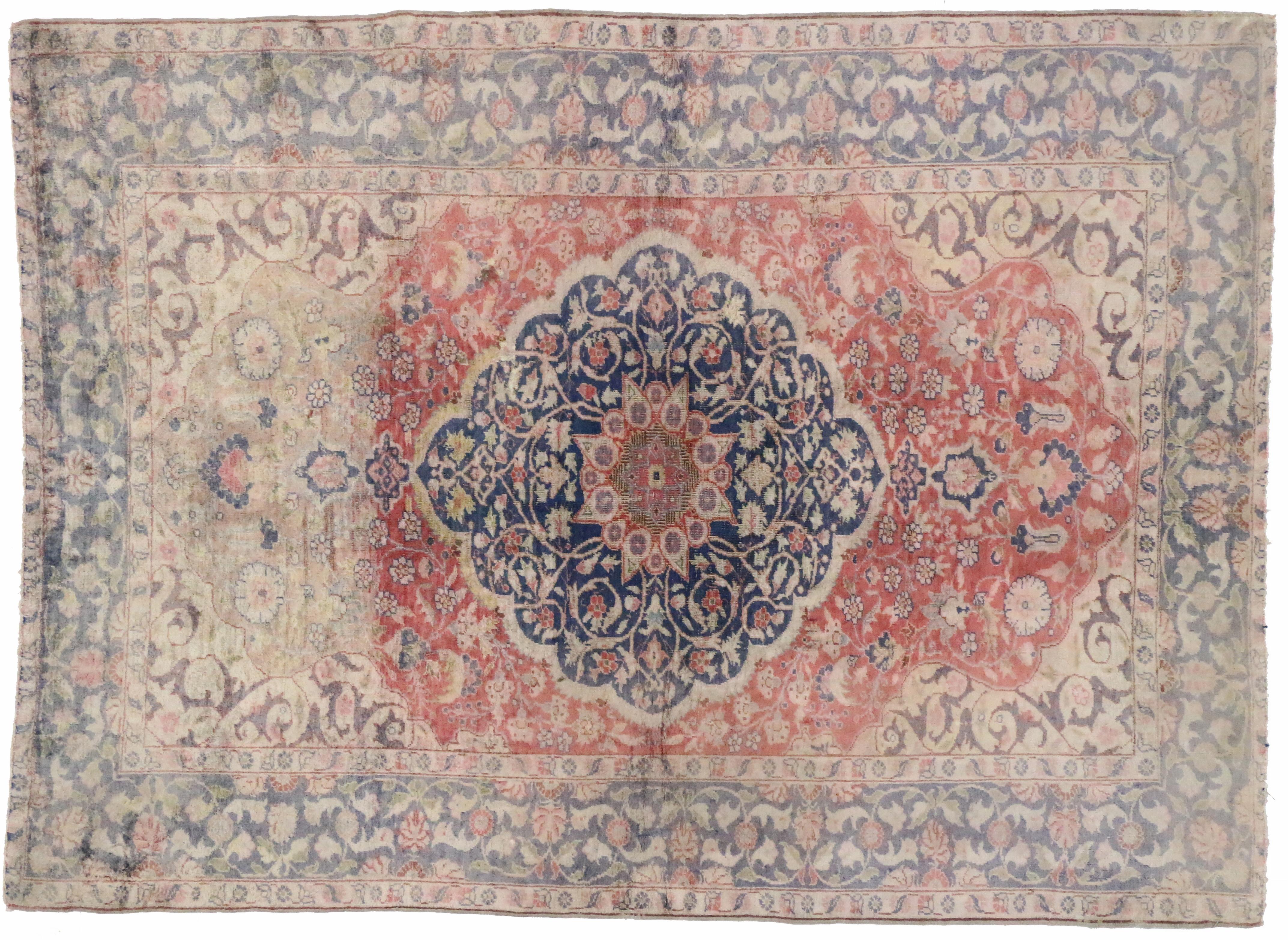 Distressed Vintage Turkish Sivas Rug with Romantic English Country Style In Distressed Condition For Sale In Dallas, TX
