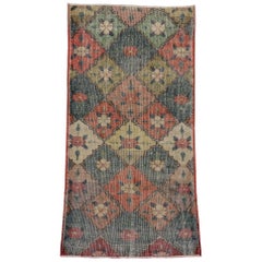 Distressed Vintage Turkish Sivas Rug with Romantic Industrial Art Deco Style Distressed Vintage Turkish Sivas Rug with Romantic Industrial Art Deco Style