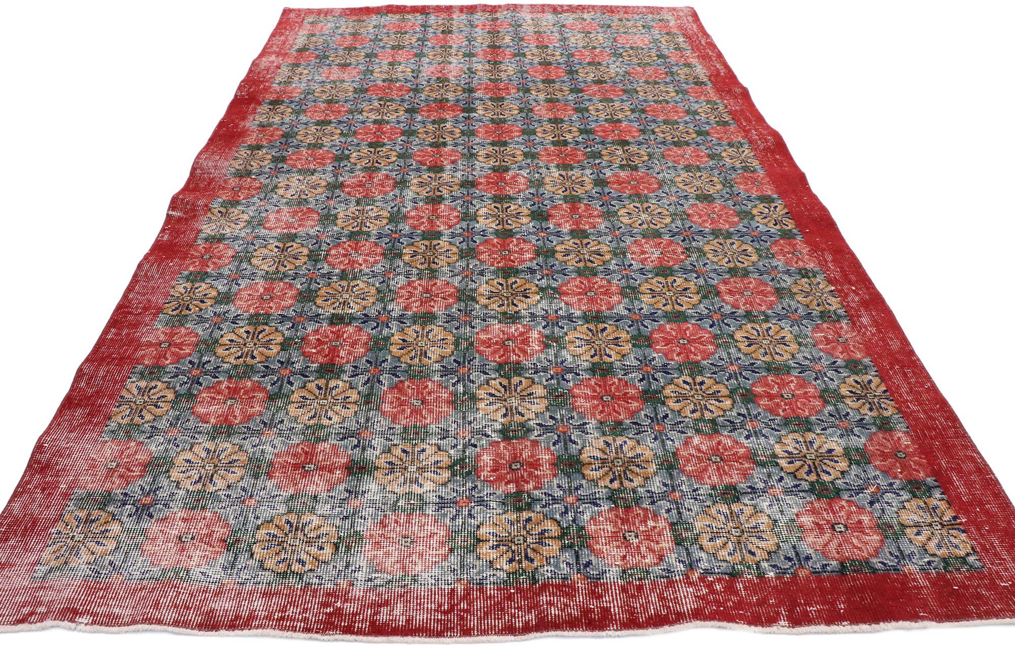 Distressed Vintage Turkish Sivas Rug with Rustic Arts & Crafts Style In Distressed Condition For Sale In Dallas, TX