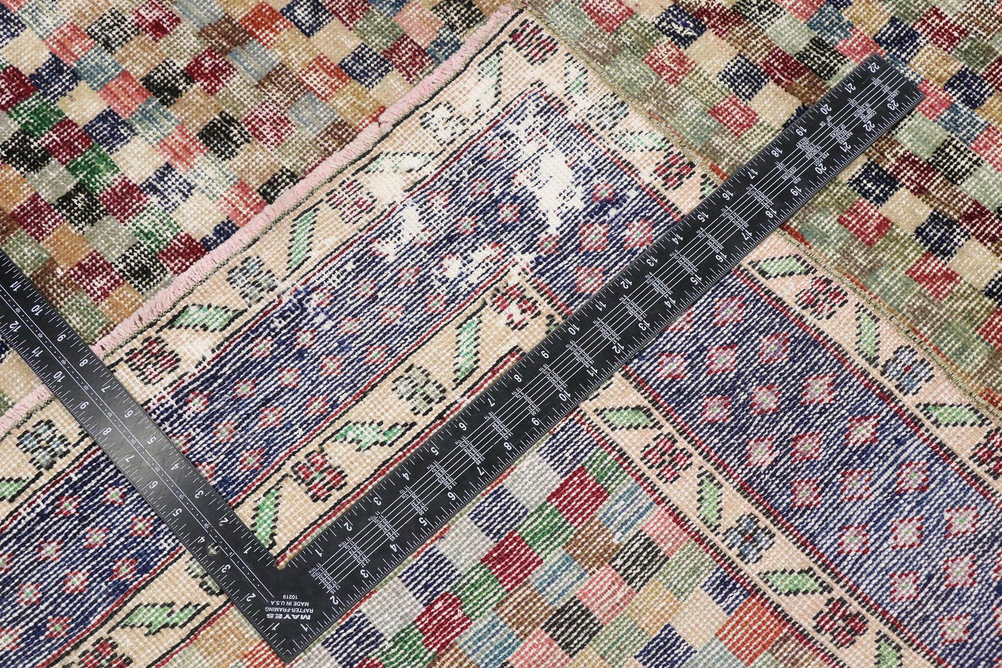 20th Century Distressed Vintage Turkish Sivas Rug with Rustic Arts & Crafts Style For Sale