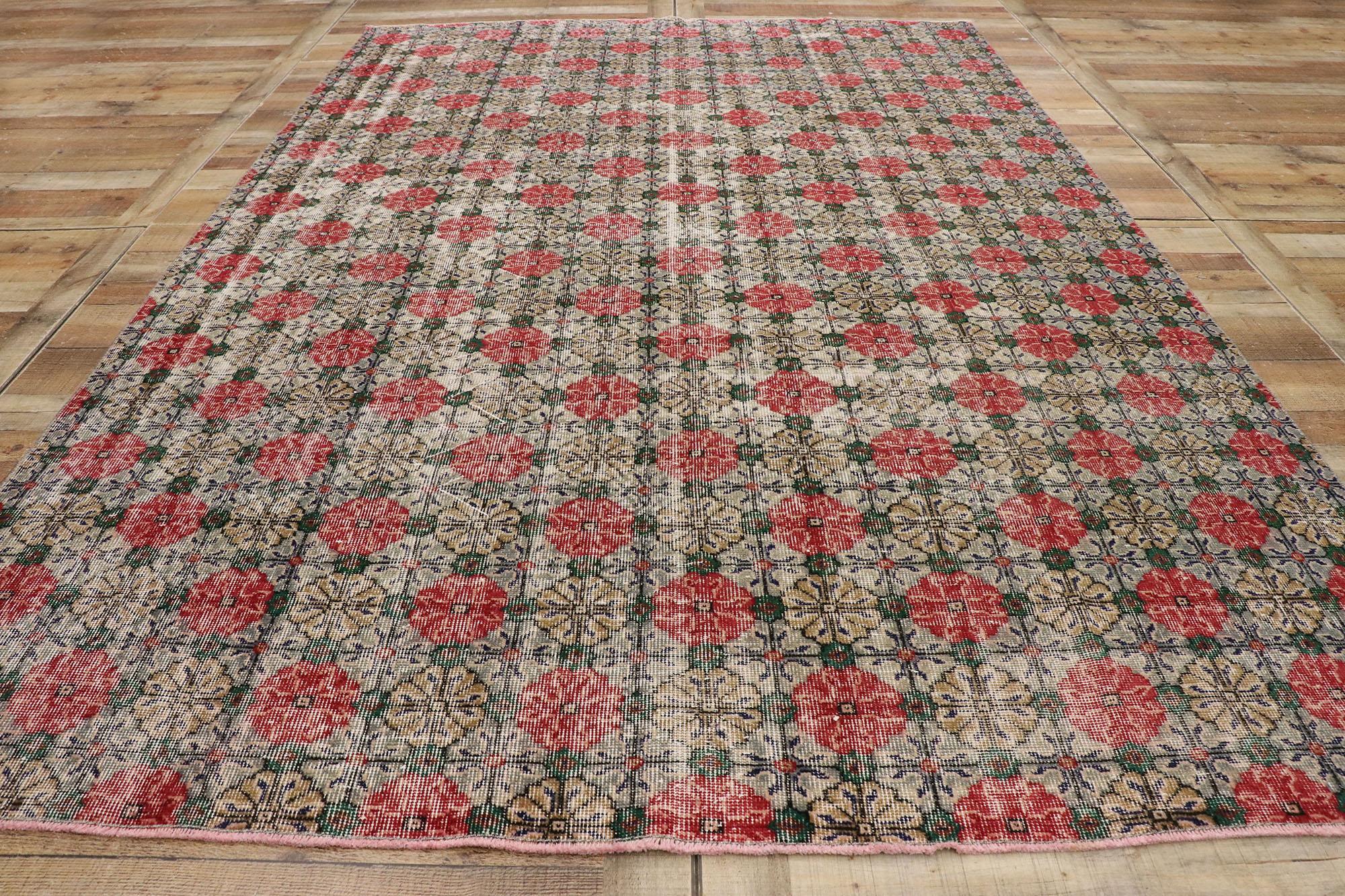 Türkischer Sivas-Teppich im Vintage-Look im Angebot 1