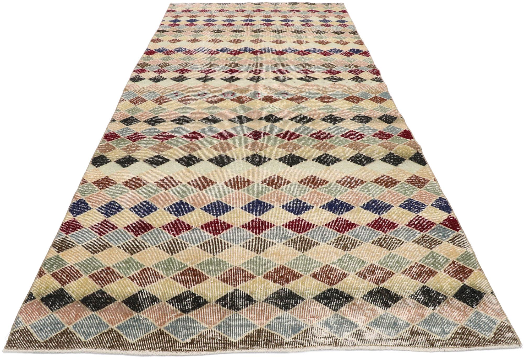 Distressed Vintage Turkish Sivas Rug with Rustic Mid-Century Modern Style In Distressed Condition For Sale In Dallas, TX