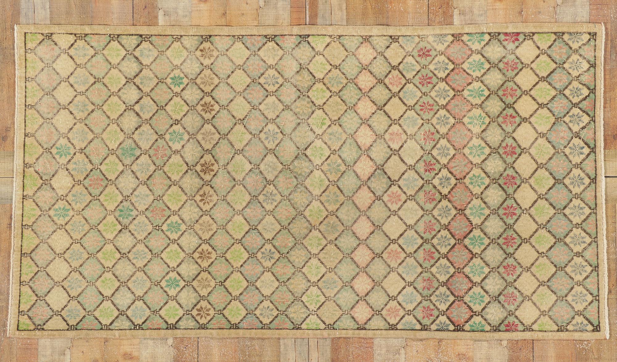 Distressed Vintage Turkish Sivas Rug with Rustic Pastel Earth-Tone Colors For Sale 3