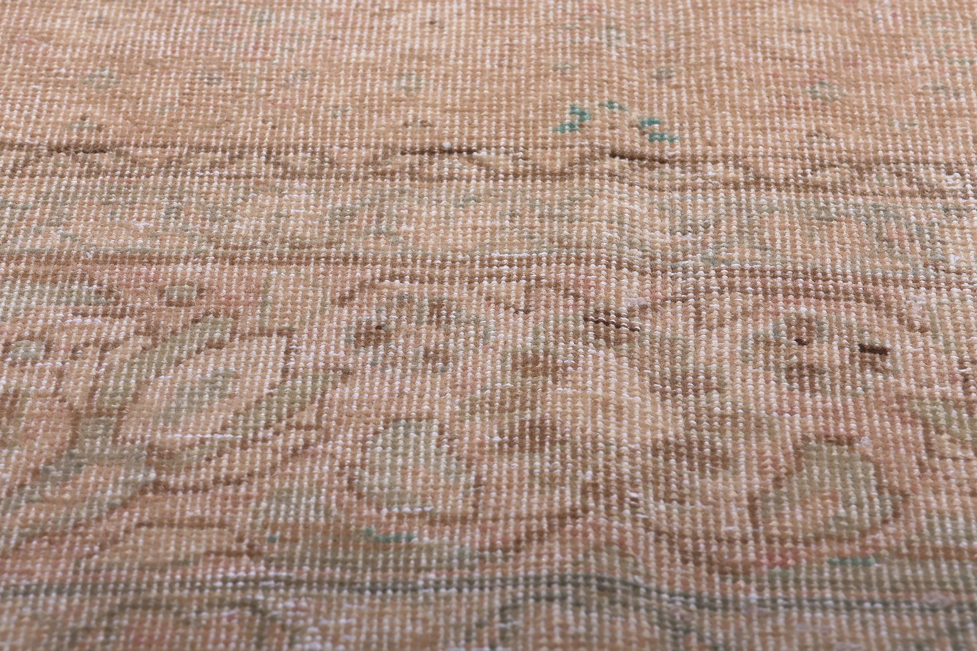 Distressed Warm Earth-Tone Antique Persian Mahal Rug, 08'04 x 12'03 In Distressed Condition For Sale In Dallas, TX