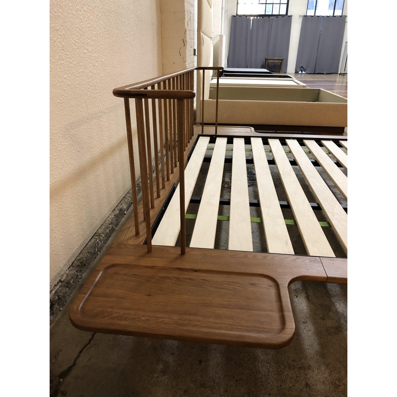 district eight bed
