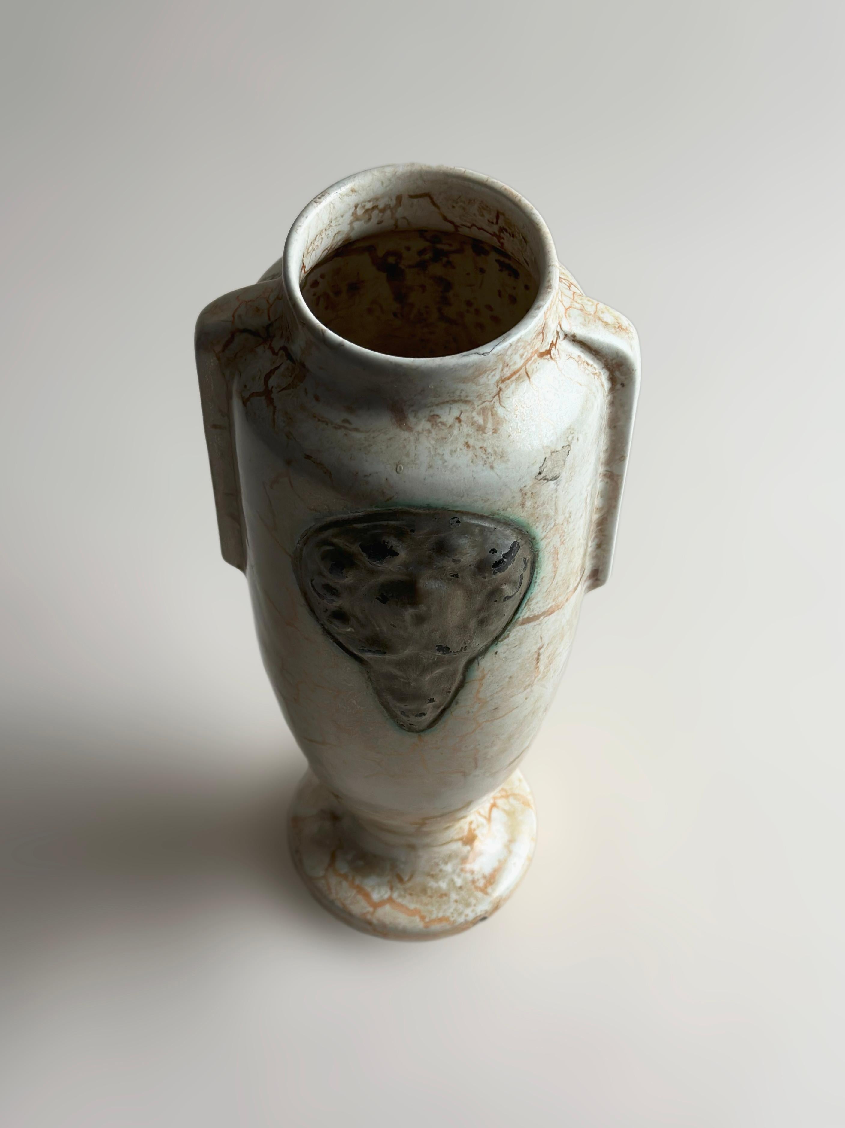 Vernissé Vase 