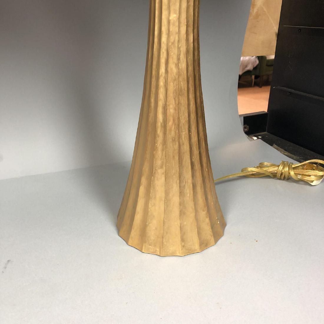 Diva Table Lamp in Burnished Brass by Robert Kuo for McGuire In Good Condition In Atlanta, GA