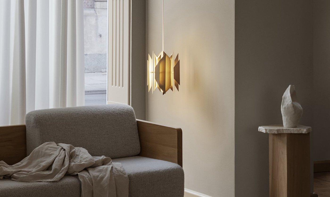 'DIVAN 2', 400, Pendant Lamp in Solid Brass by LYFA For Sale 1