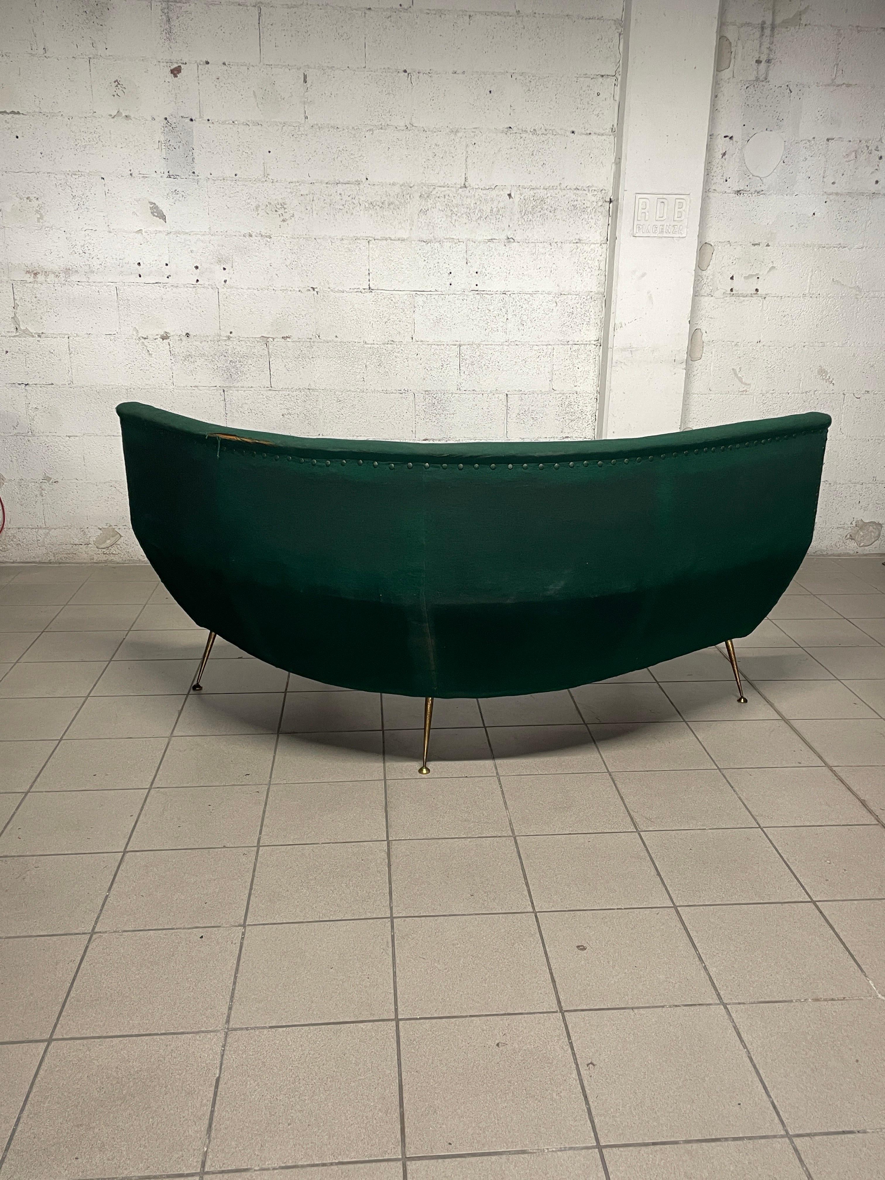Sofá esquinero de los años 60 de fabricación italiana en venta 3
