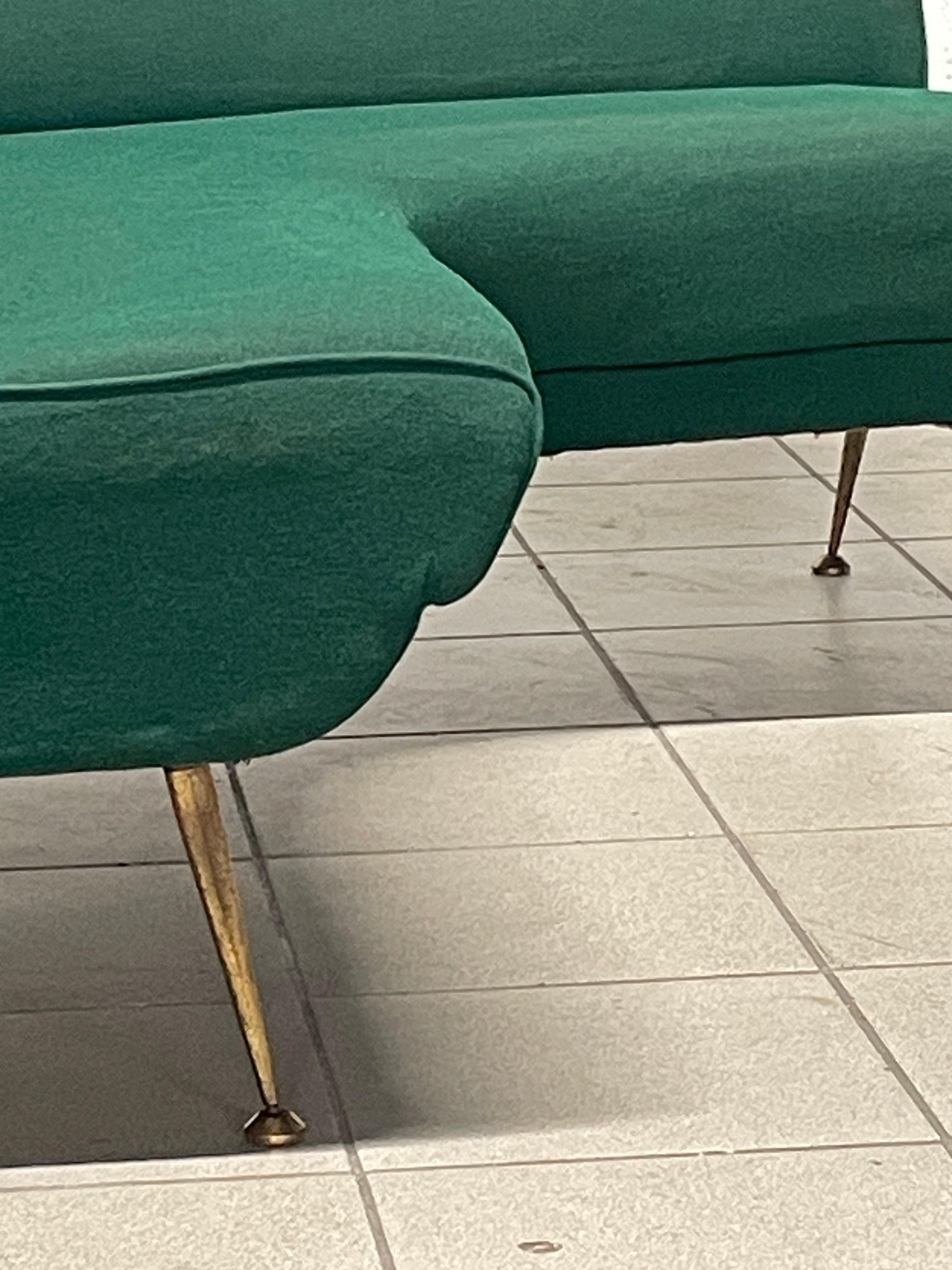 Sofá esquinero de los años 60 de fabricación italiana en venta 13