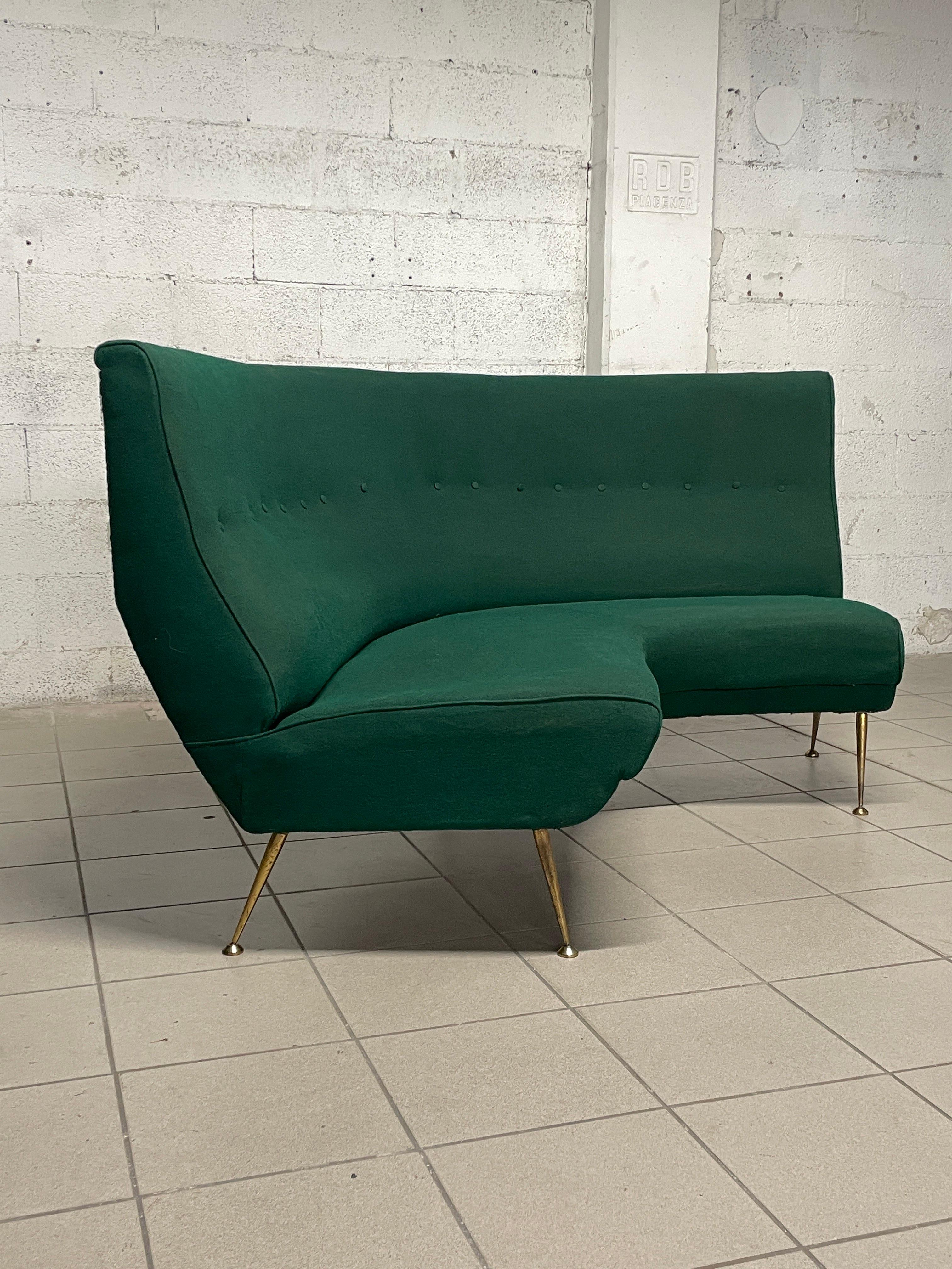 Sofá esquinero de los años 60 de fabricación italiana en venta 2