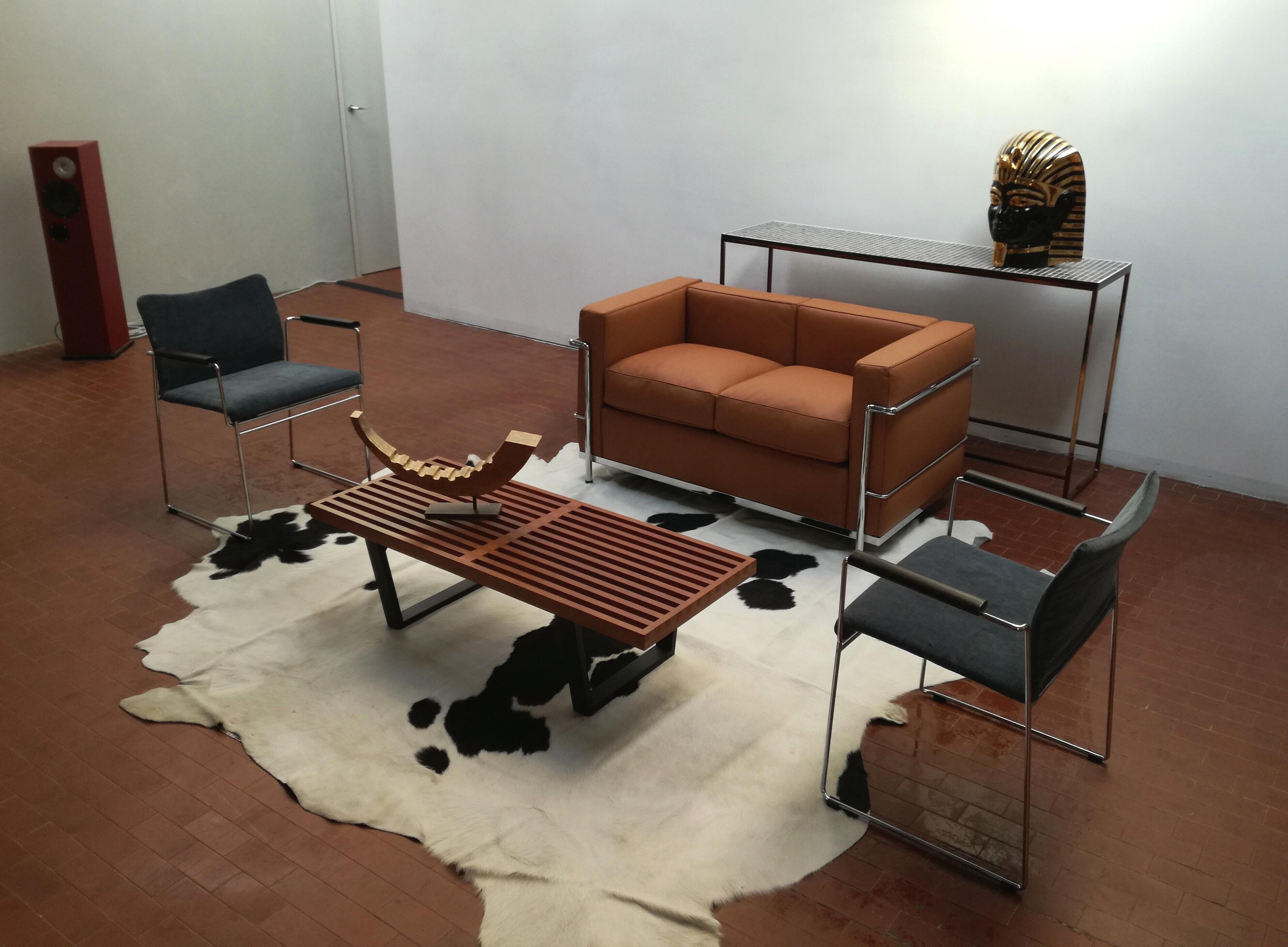 Divanetto in Vera Pelle e Acciaio, Ispirazione Bauhaus For Sale 7