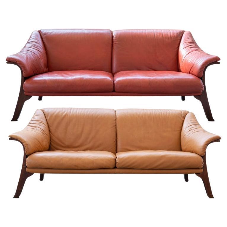 Frau cognacfarbene und burgunderfarbene Ledersofas, 1980er/'90er Jahre, 2er-Set im Angebot