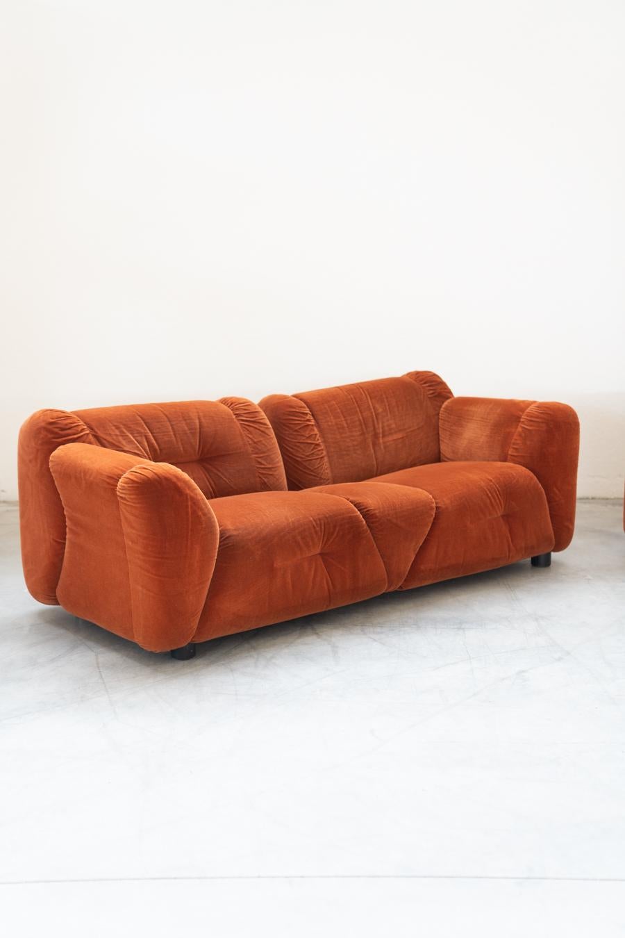 Orangefarbene Chenille-Sofas, zwei- und dreisitzig, 2er-Set, 1970er Jahre im Angebot 10