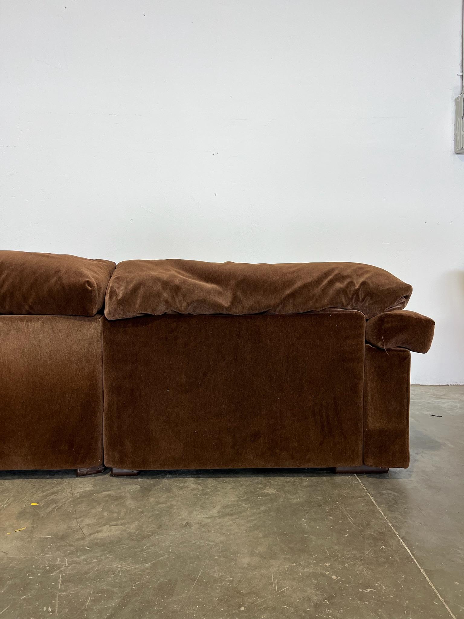 Mid-Century Modern Divano 2 posti erasmo B&B Italia Afra e Tobia Scarpa velluto marrone