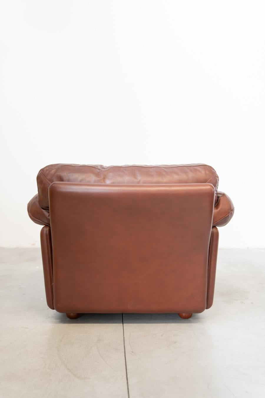 Frau leather 3-seater sofa and two armchairs, 1980-1990 For Sale 8