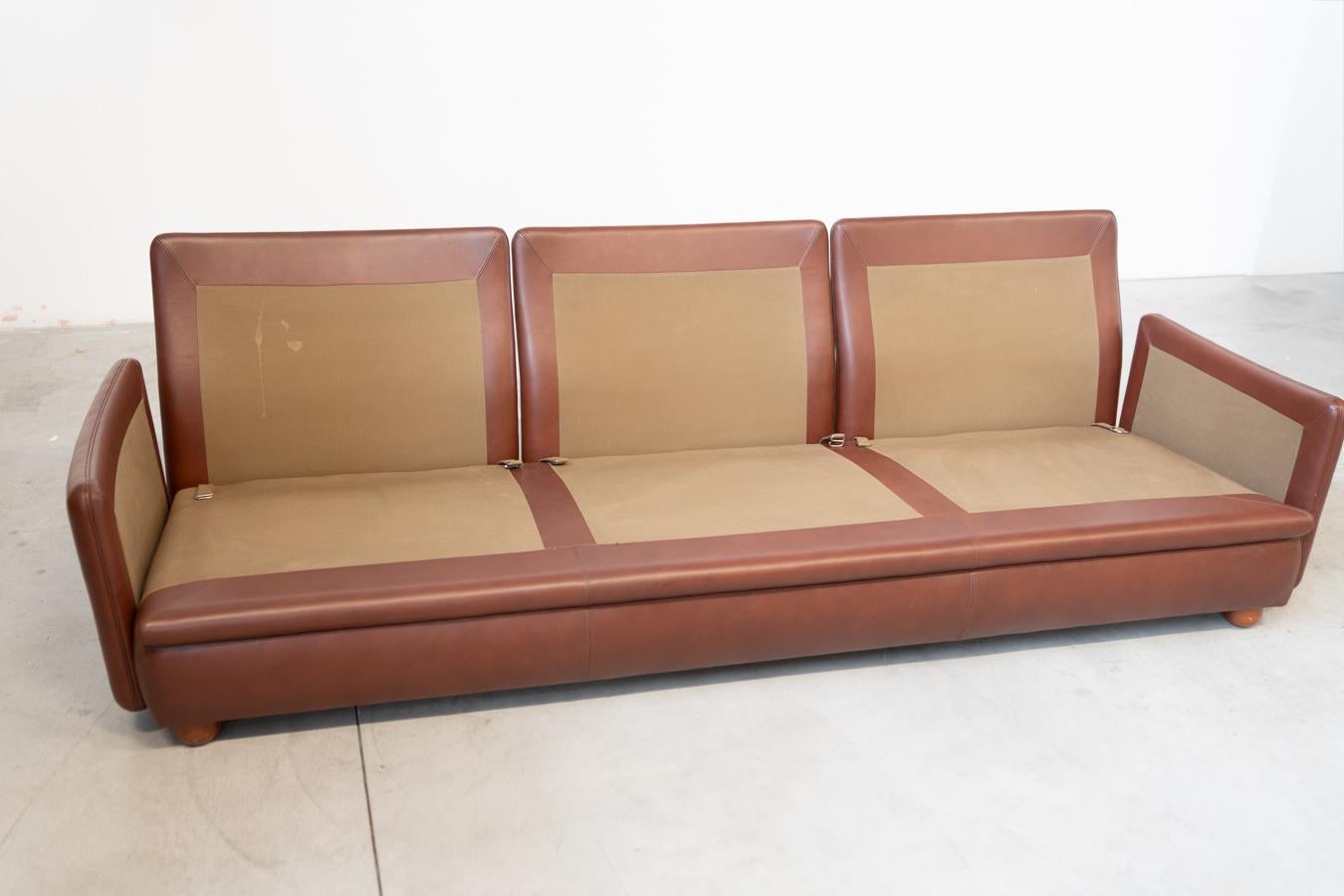 Frau leather 3-seater sofa and two armchairs, 1980-1990 For Sale 14