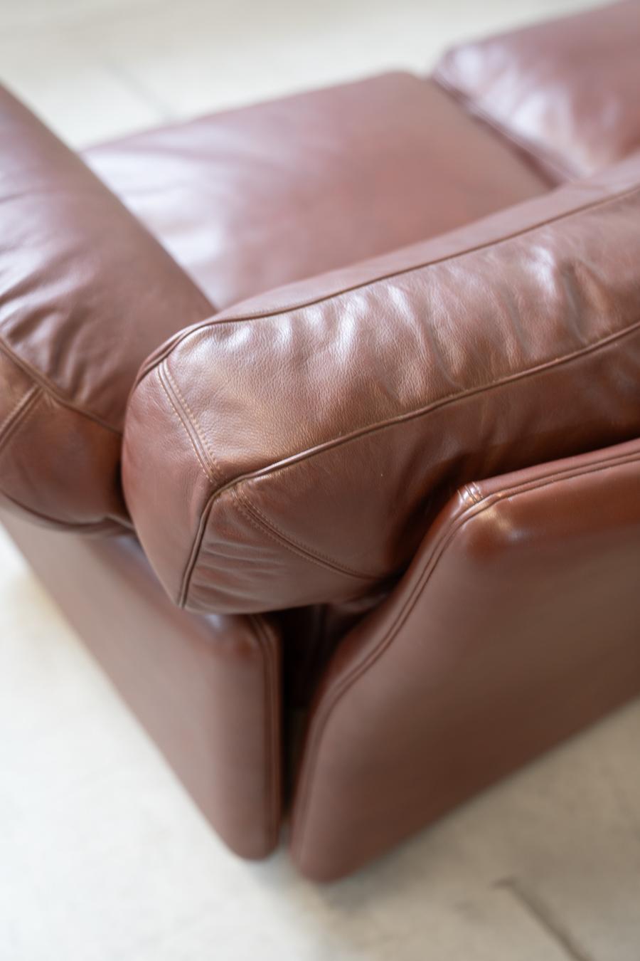 Frau leather 3-seater sofa and two armchairs, 1980-1990 For Sale 1