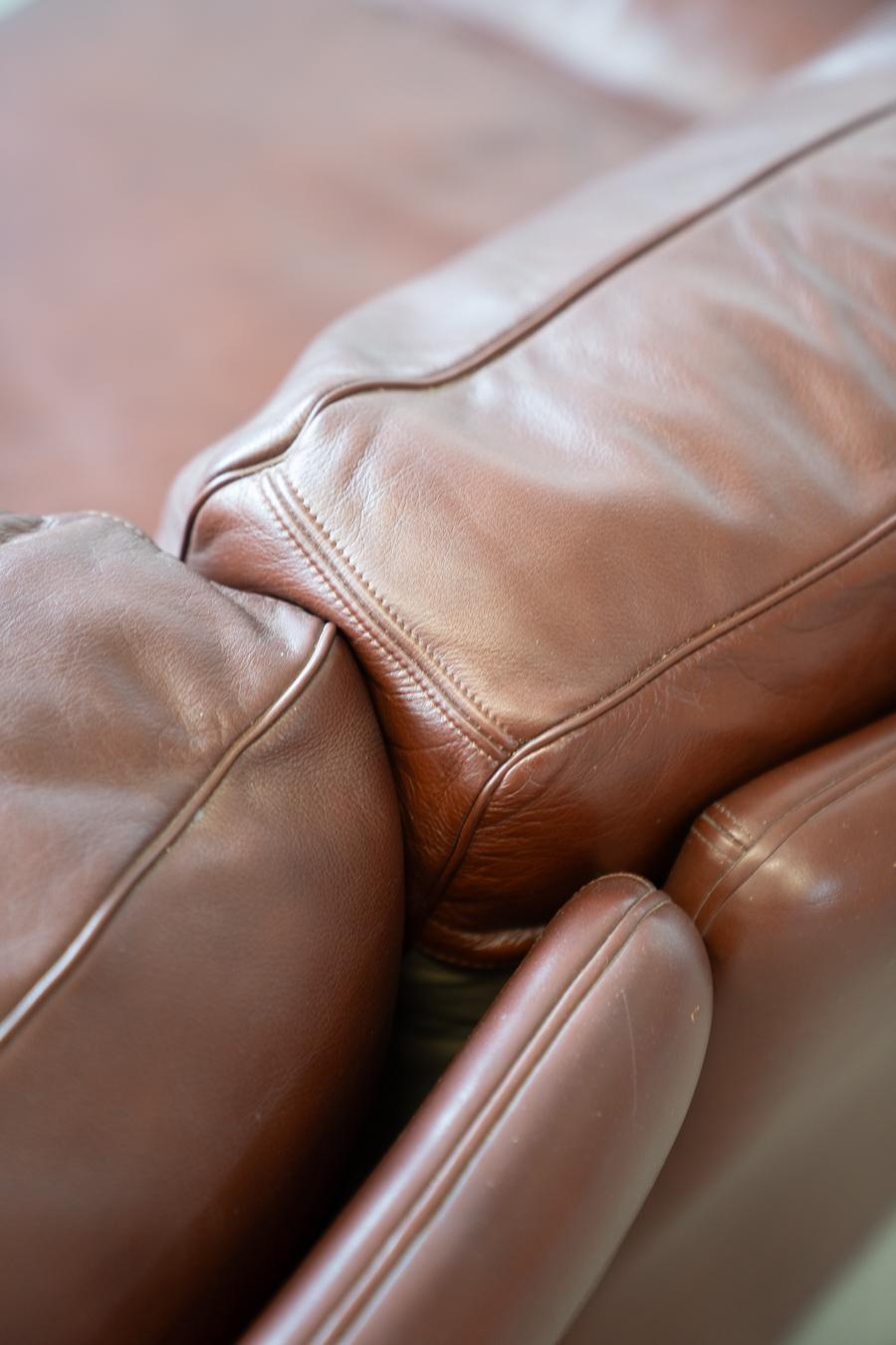 Frau leather 3-seater sofa and two armchairs, 1980-1990 For Sale 2