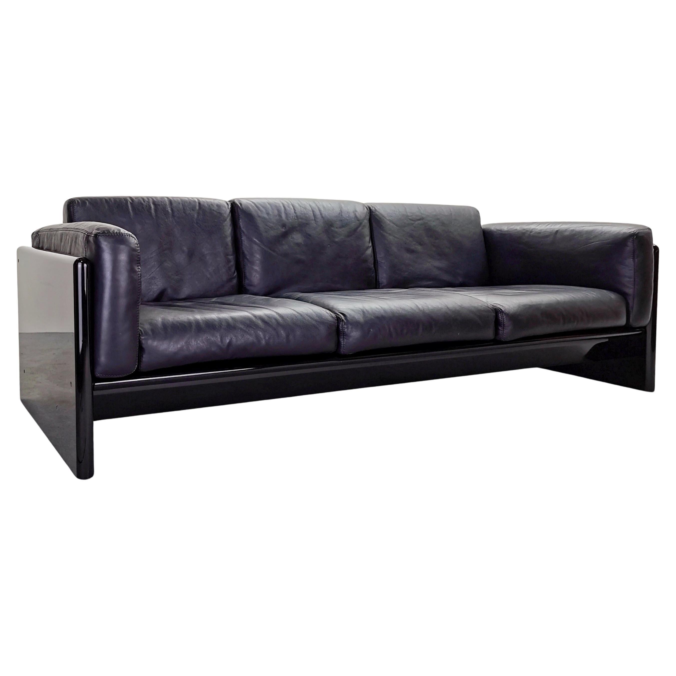 Lacquered 3-seater sofa and leather Studio Simon by Gavina