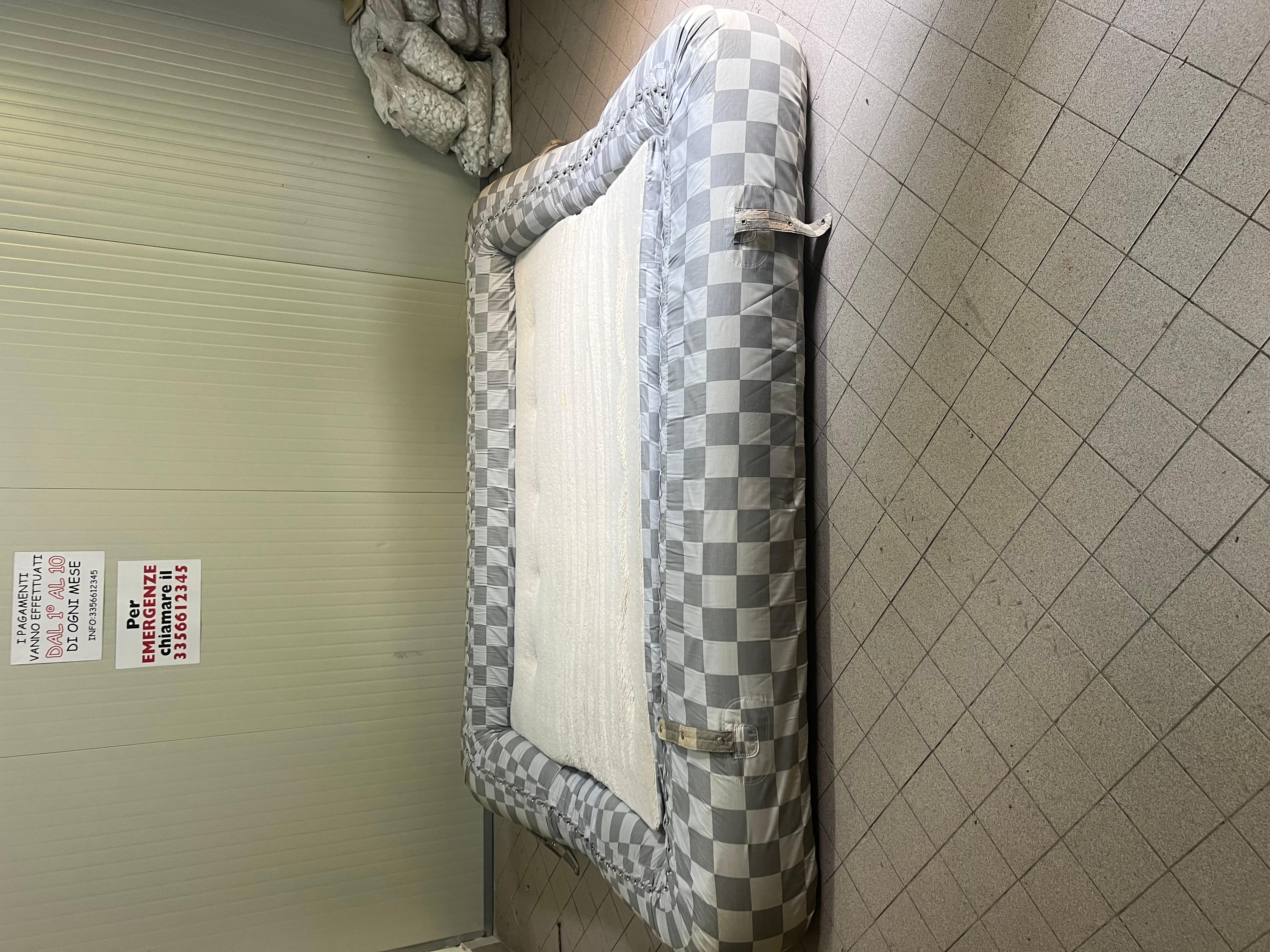 Fabric Divano 3 posti  - Letto Anfibio By Alessandro Becchi per Giovannetti