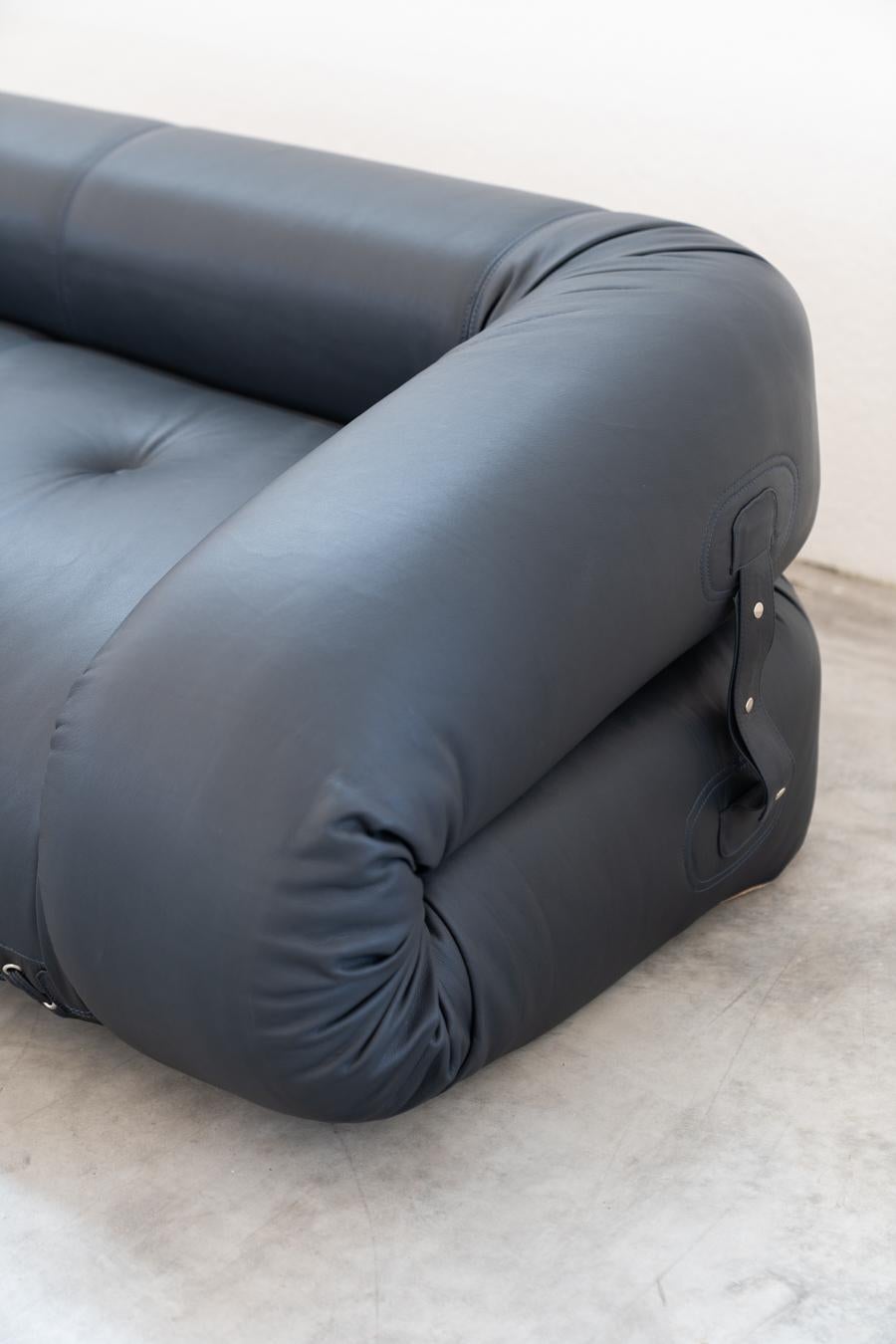 3-Sitzer Sofa / Bett Anfibio, von Alessandro Becchi für Giovannetti 	Sammlungen (Leder) im Angebot