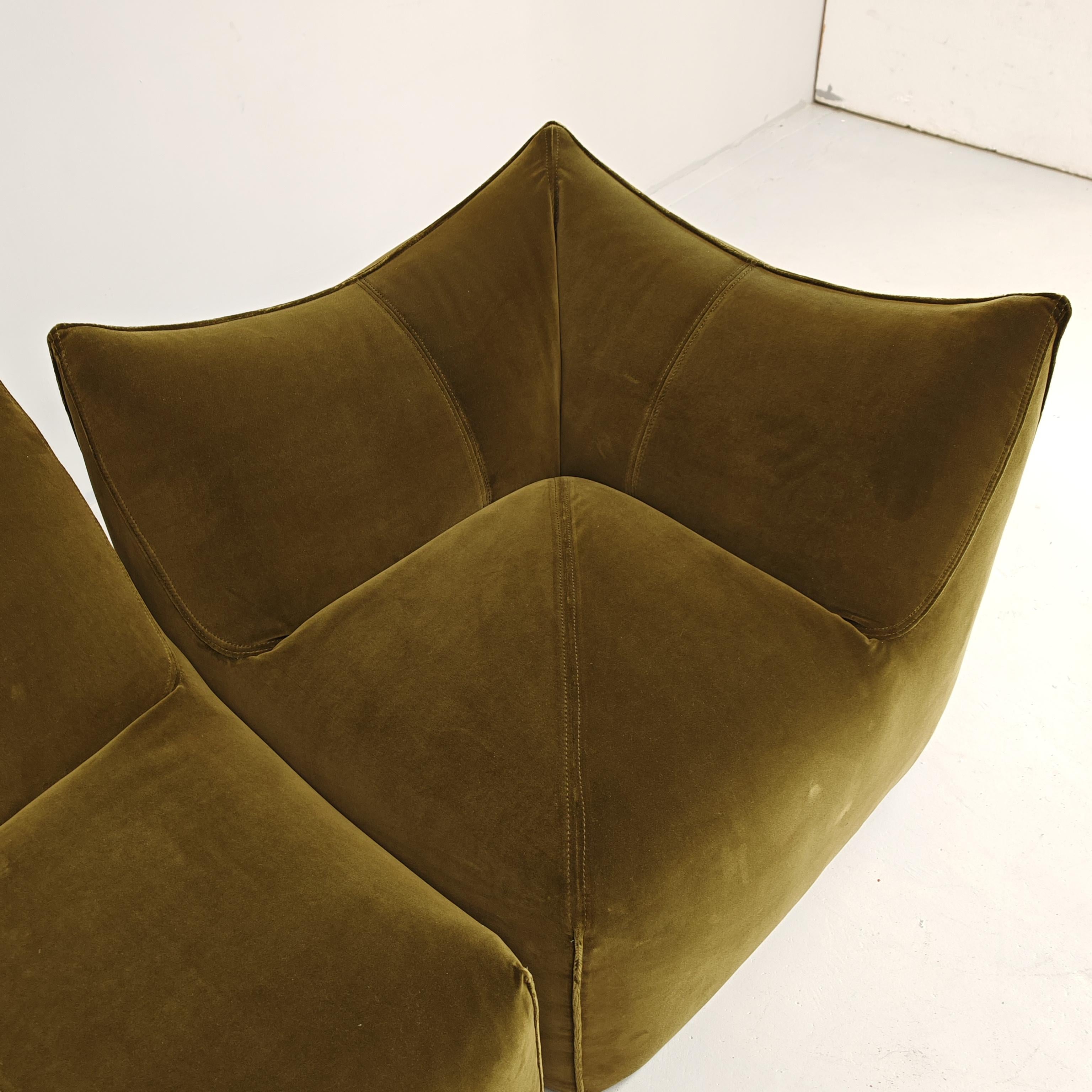 Canapé 4 modules 'Bambole' design by M.Bellini for B&B 1970 velours vert en vente 3