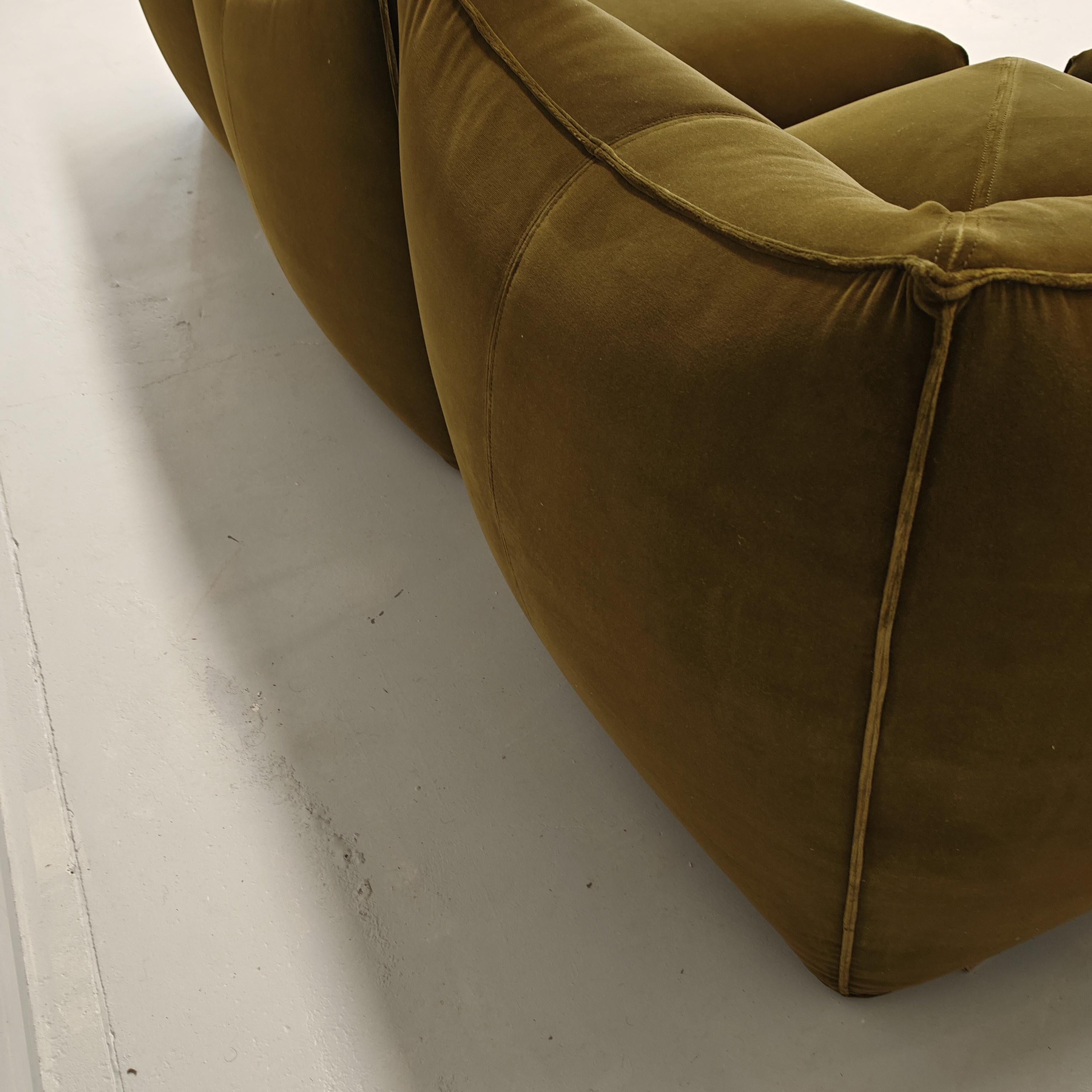 Canapé 4 modules 'Bambole' design by M.Bellini for B&B 1970 velours vert en vente 6