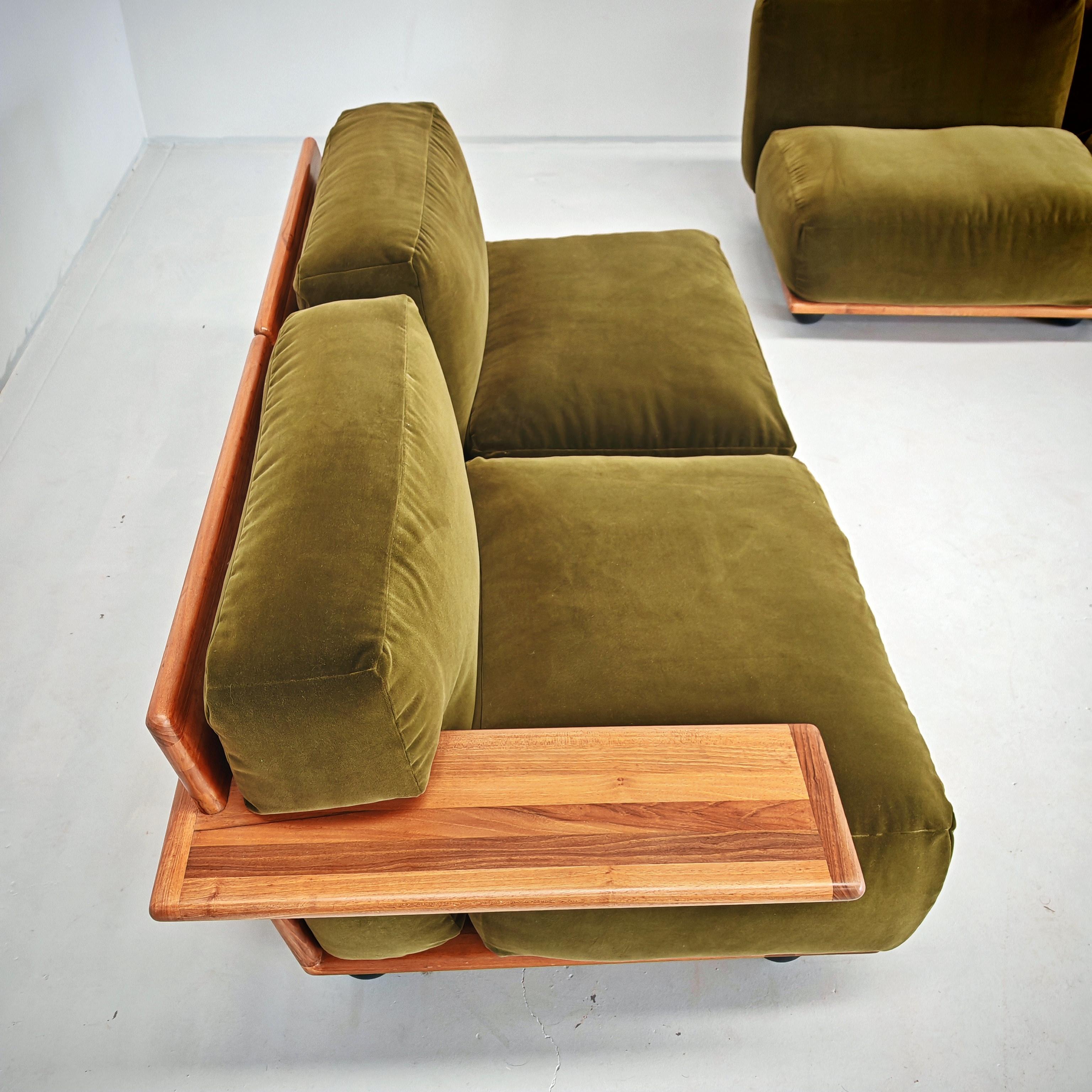 Sofa 4 modules 