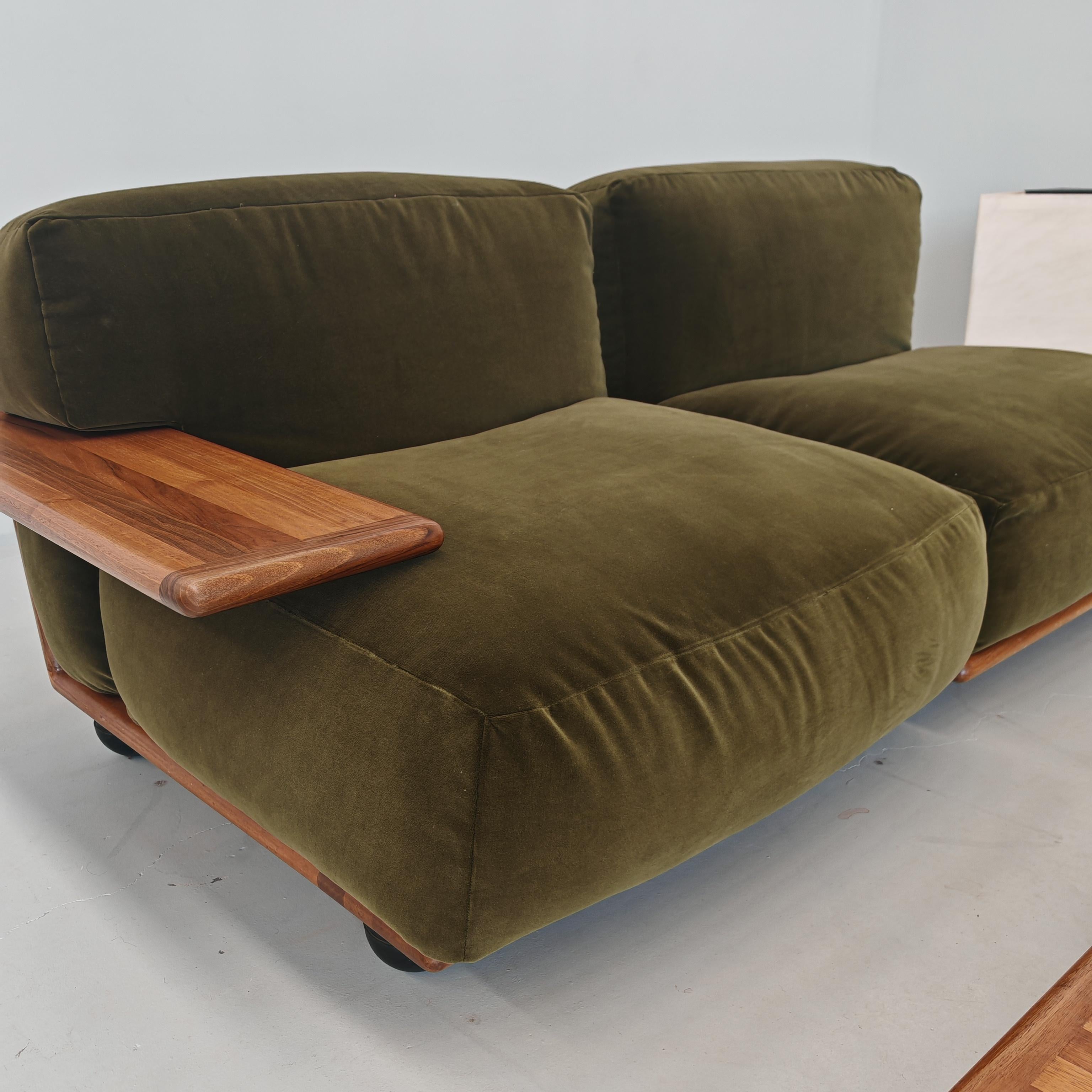 Velvet Sofa 4 modules 
