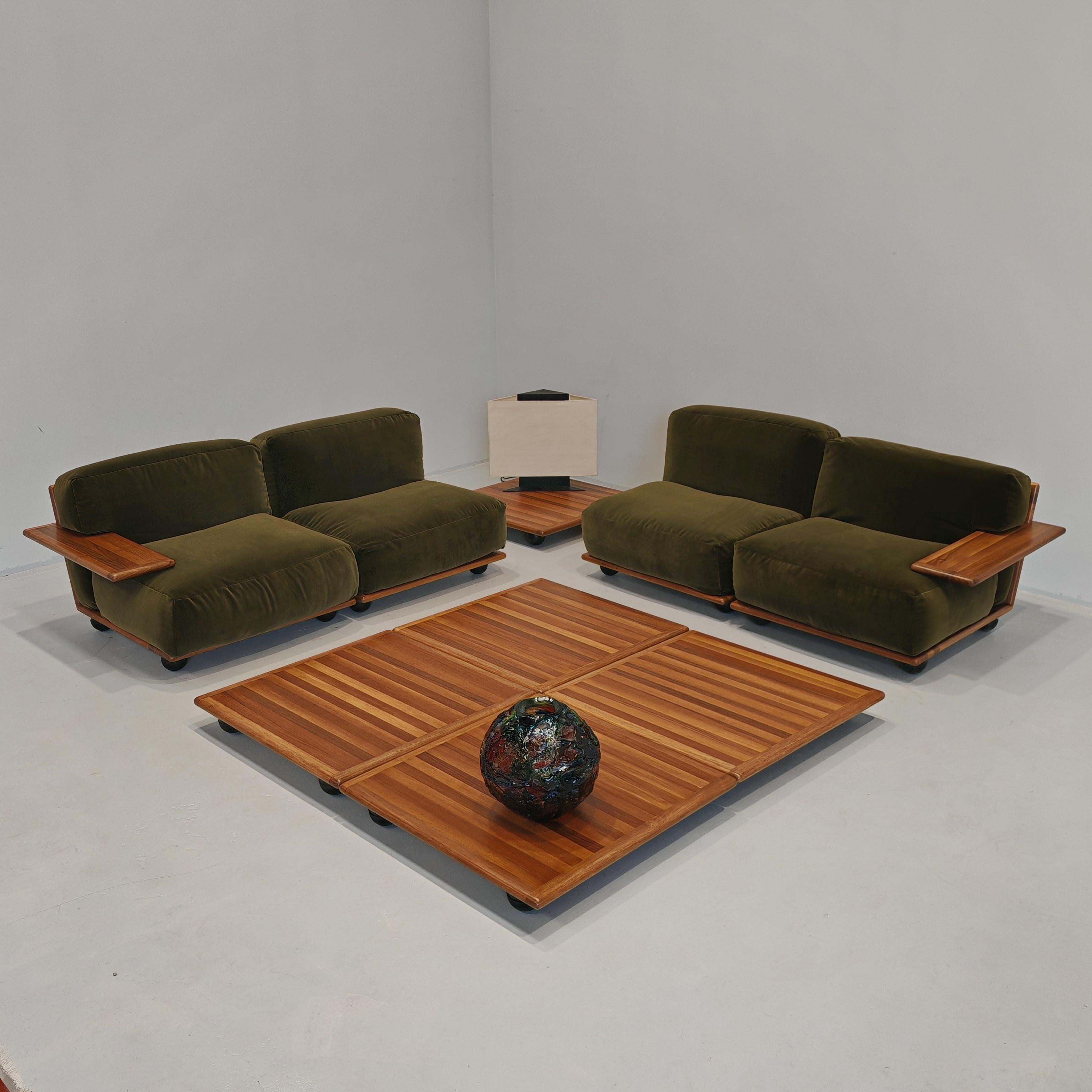 Sofa 4 modules 