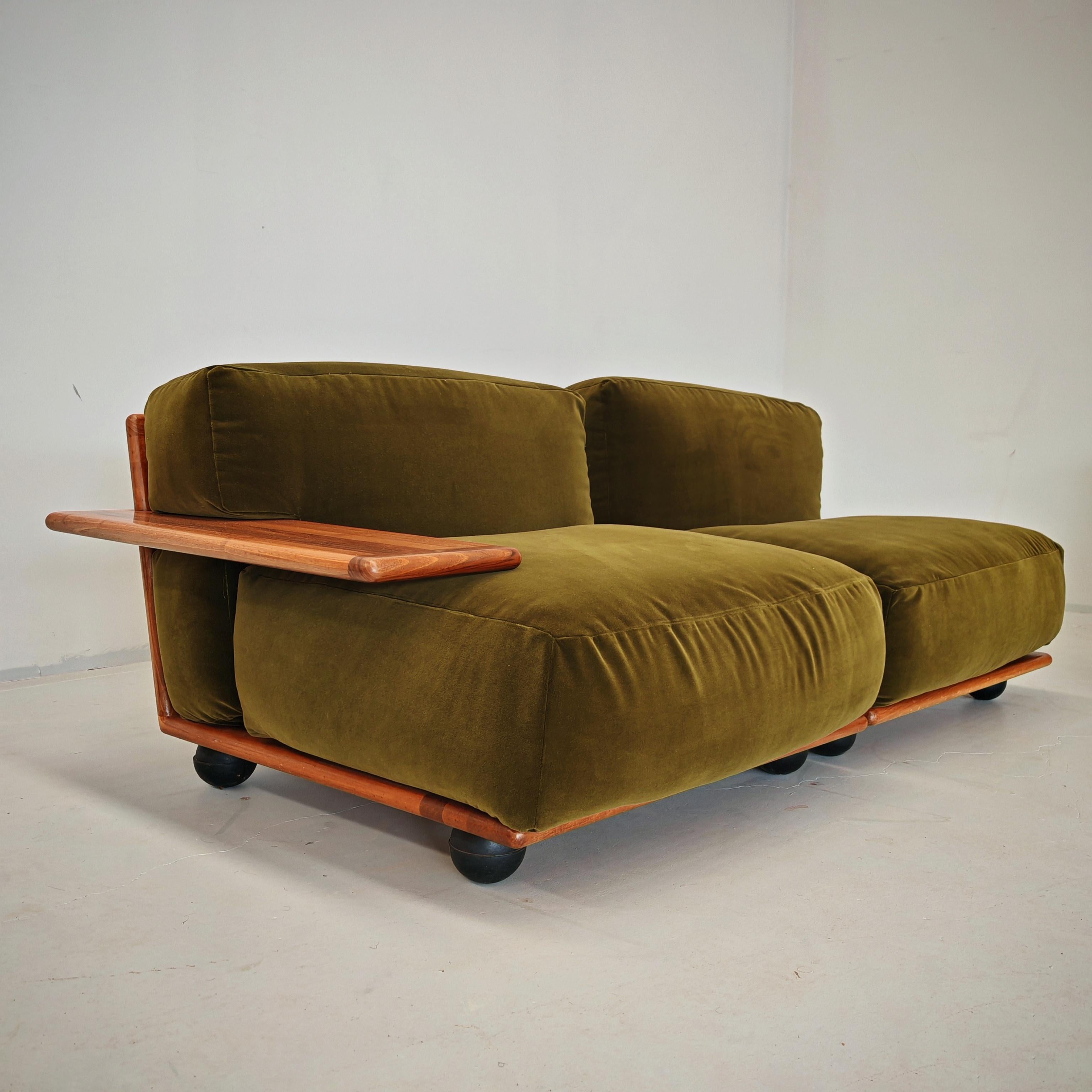 Sofa 4 modules 