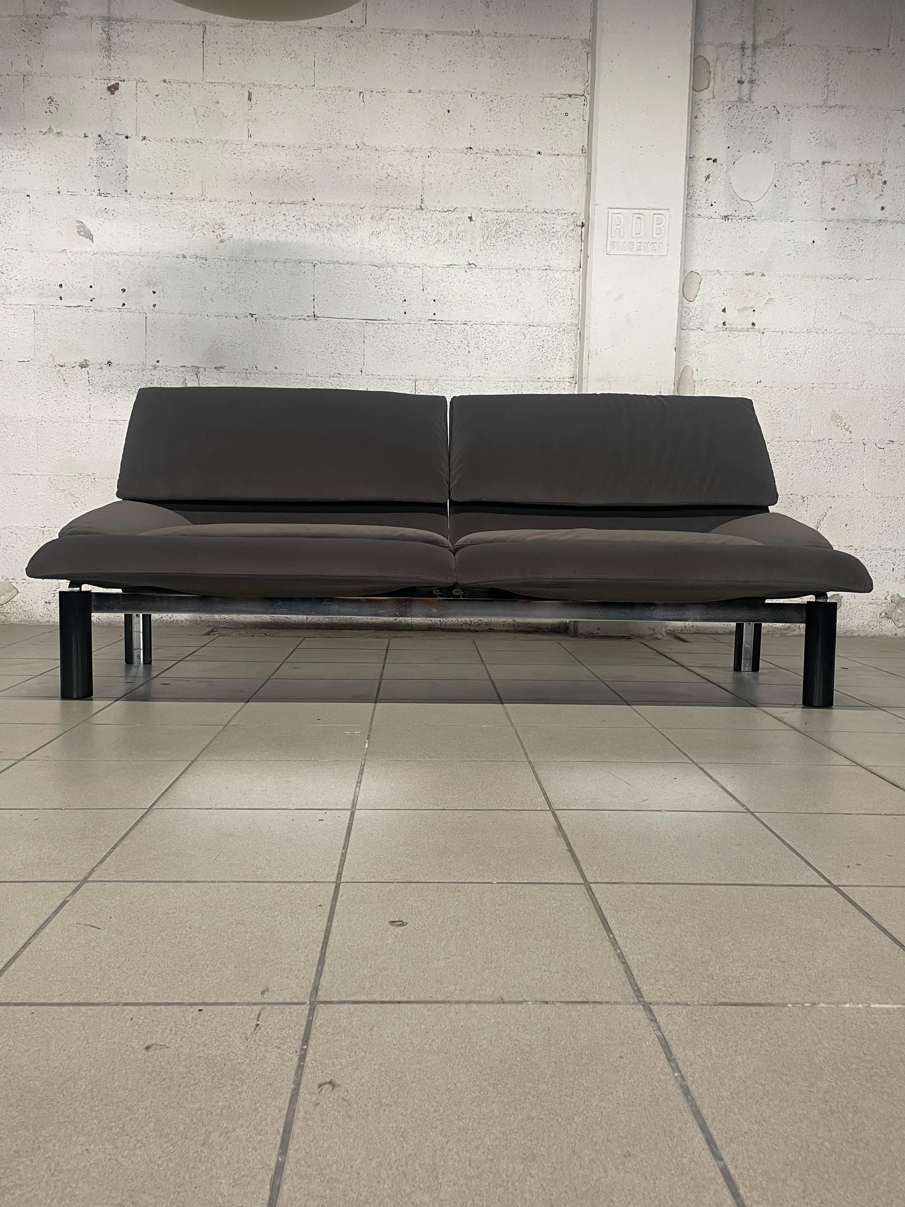 Sofá de tres plazas de Giovanni Offredi para Saporiti Italia, 1970s Late 20th Century en venta