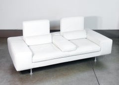 Zweisitzer-Sofa Domino, Entwurf von Massimo MOROZZI für CASSINA, aus weißem Leder