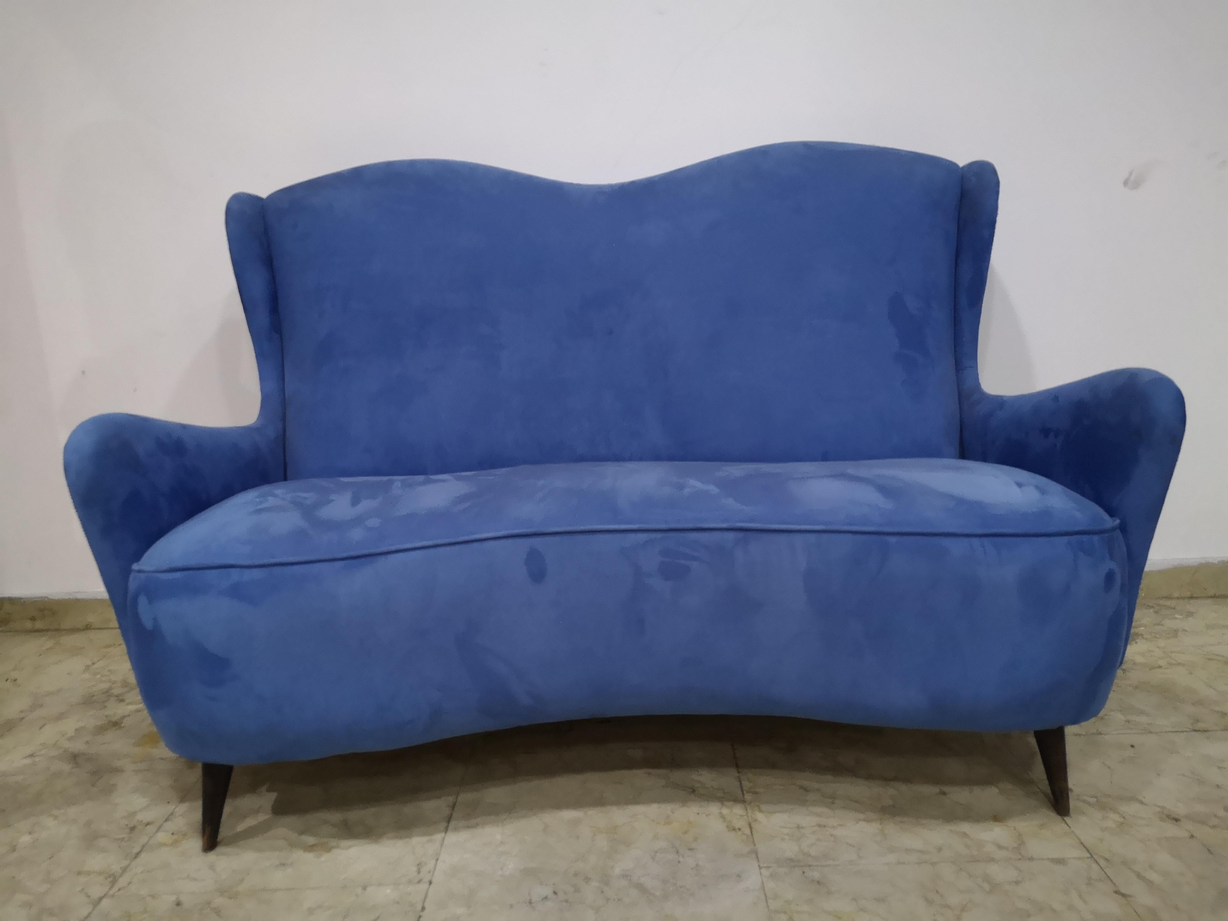 Italian Two-seater alcantara fabric sofa, 1950s For Sale