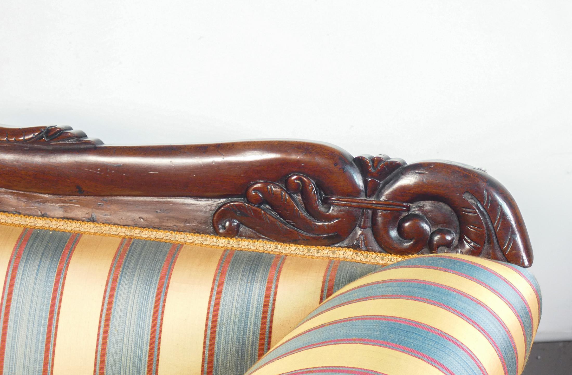 Charles X three-seater sofa, period original, solid walnut wood. 1800 6