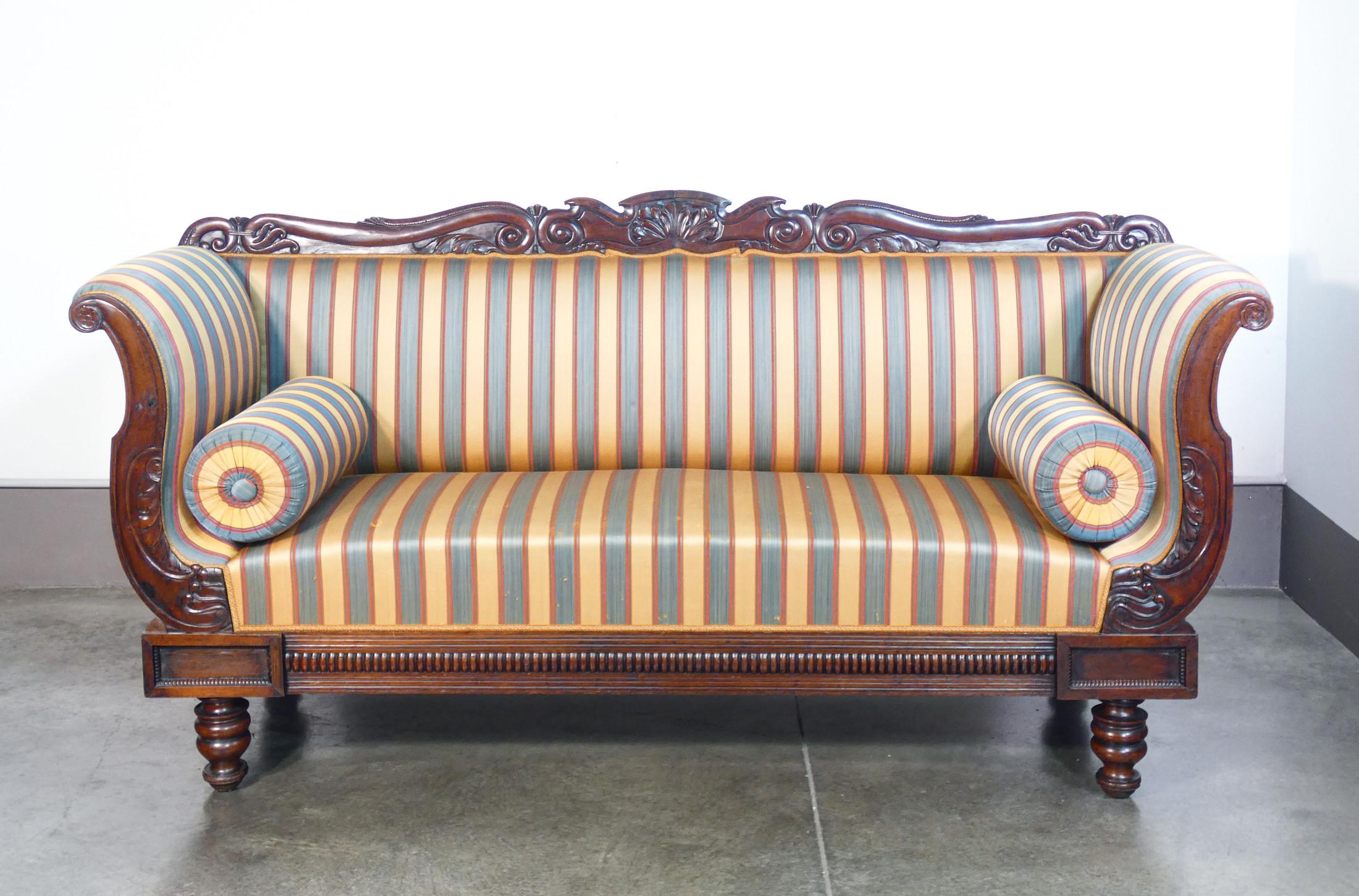 Italian Charles X three-seater sofa, period original, solid walnut wood. 1800