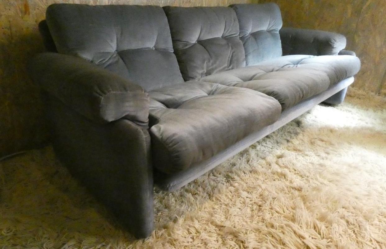 Coronado Dreisitziges Sofa von Tobia & Afra Scarpa für B&B Italia, 1970er Jahre (Chenille) im Angebot