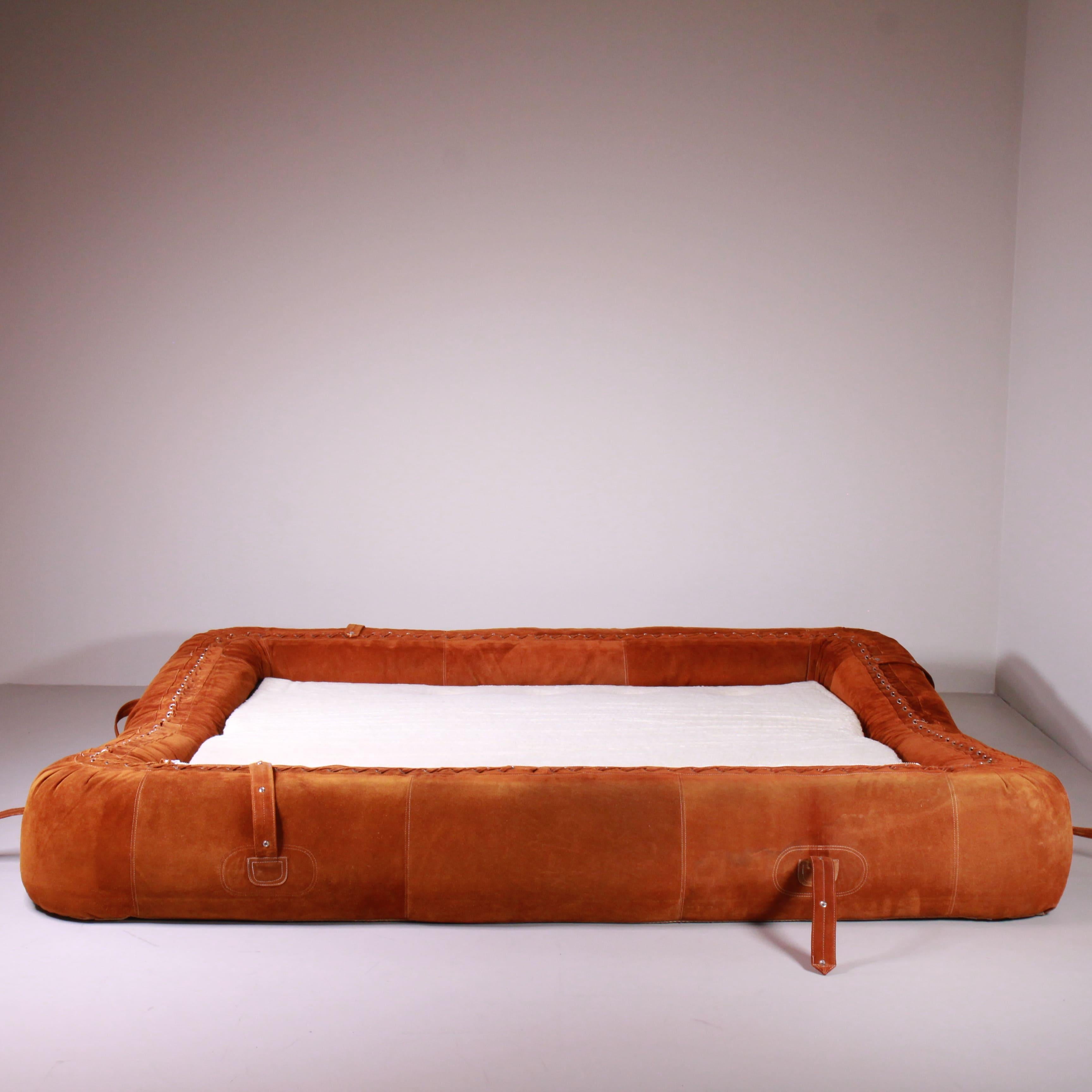 Divano Anfibio, Alessandro Becchi, Giovannetti, 1970 4