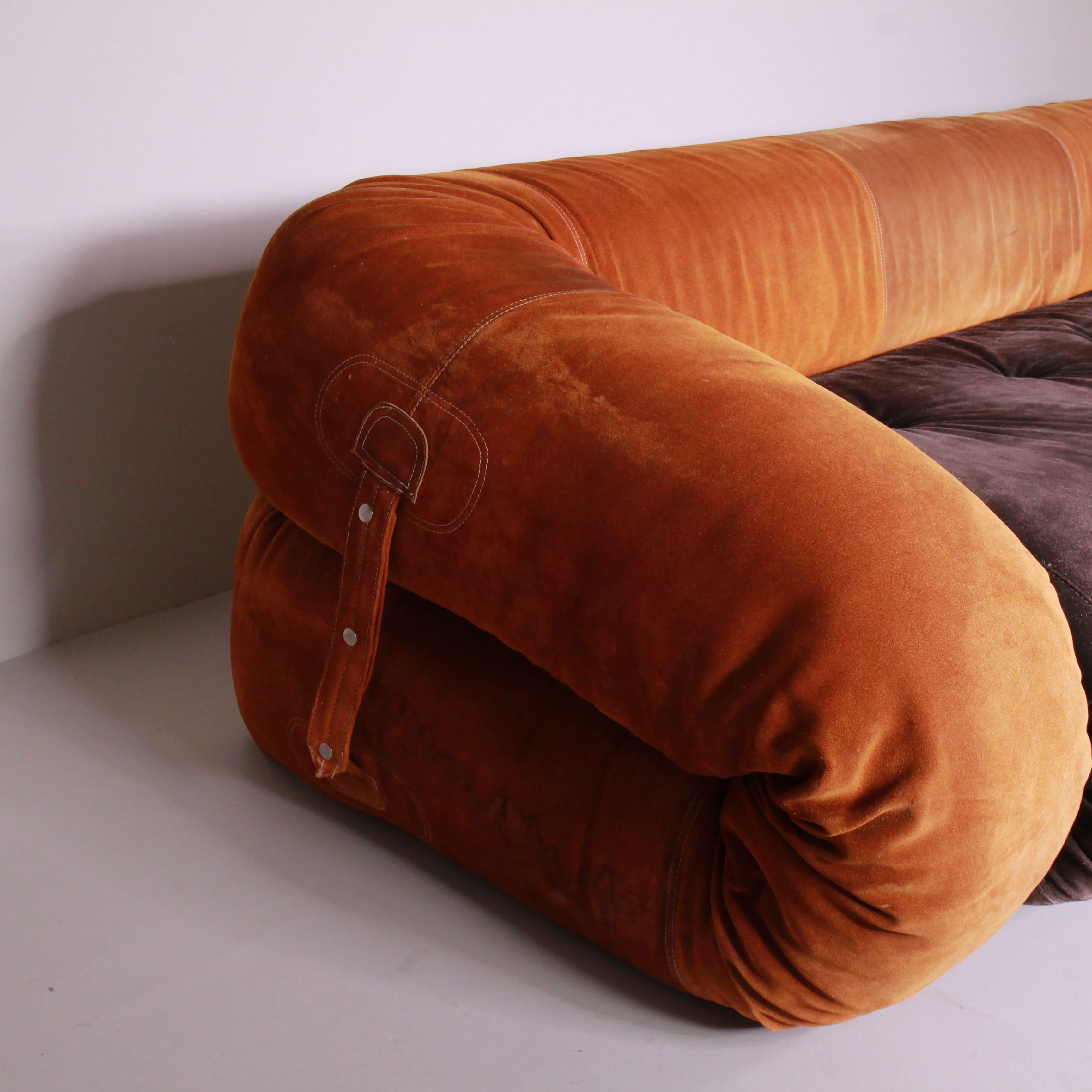 Post-Modern Divano Anfibio, Alessandro Becchi, Giovannetti, 1970