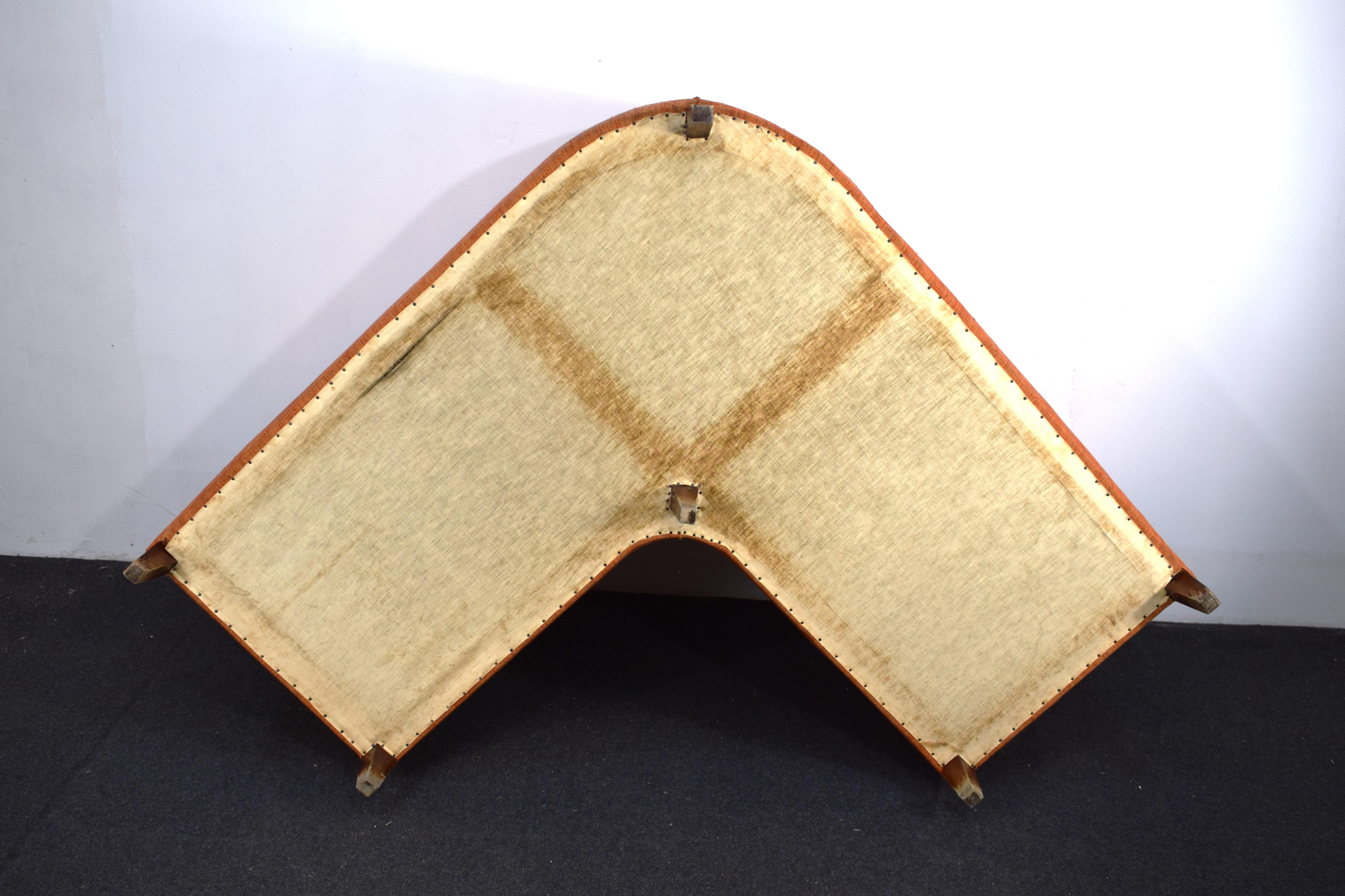 Canapé d'angle, Italie, vers 1950. en vente 4