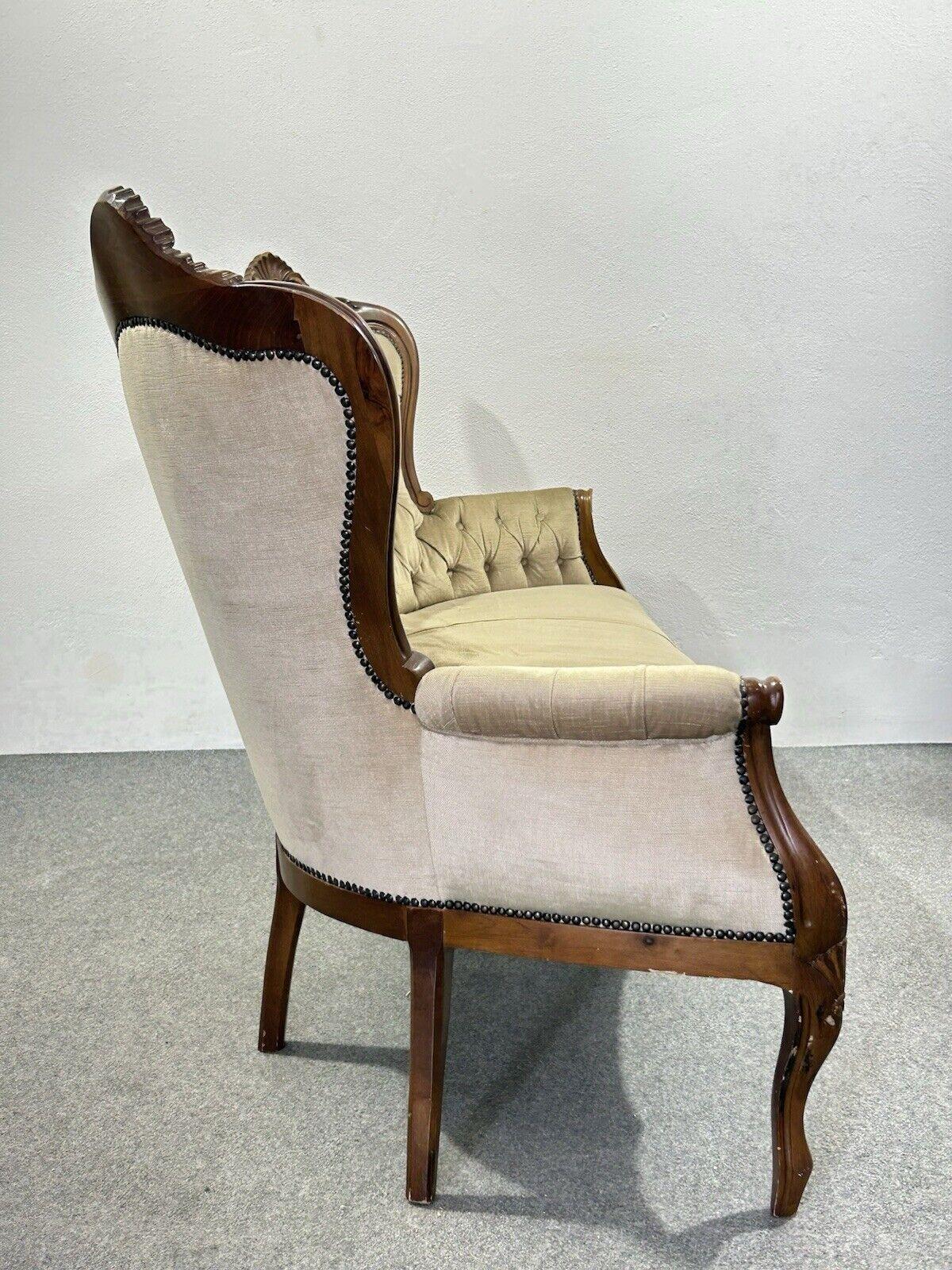 Italian Canapé ancien Louis Philippe en acajou avec doublure capitonnée Italie '800 en vente