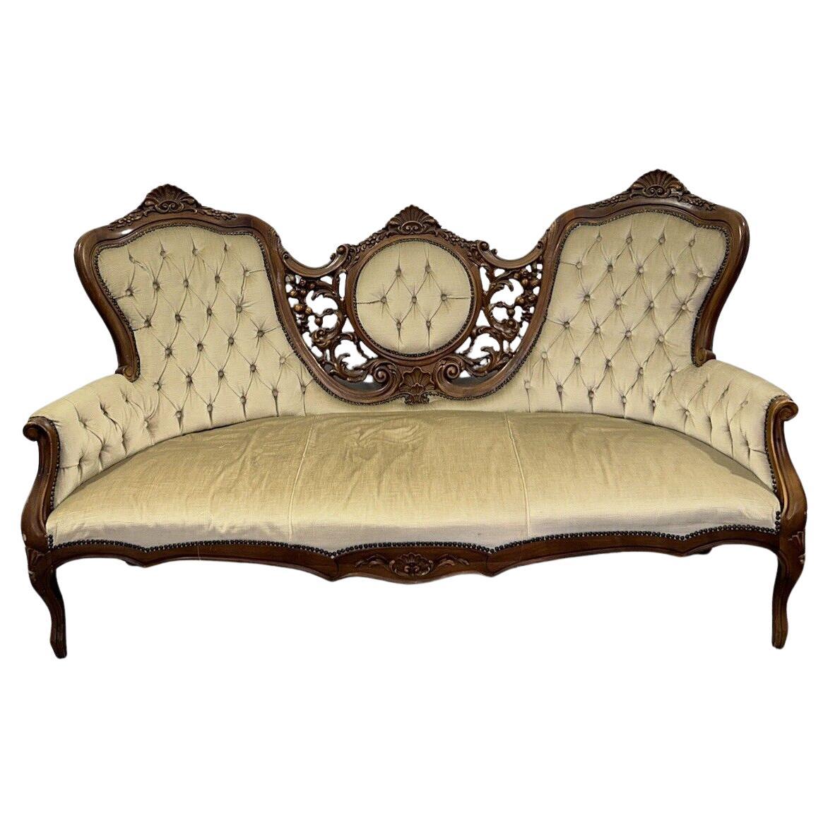Antique Louis Philippe Sofa in Mahogany Lining Capitonné Italy '800
