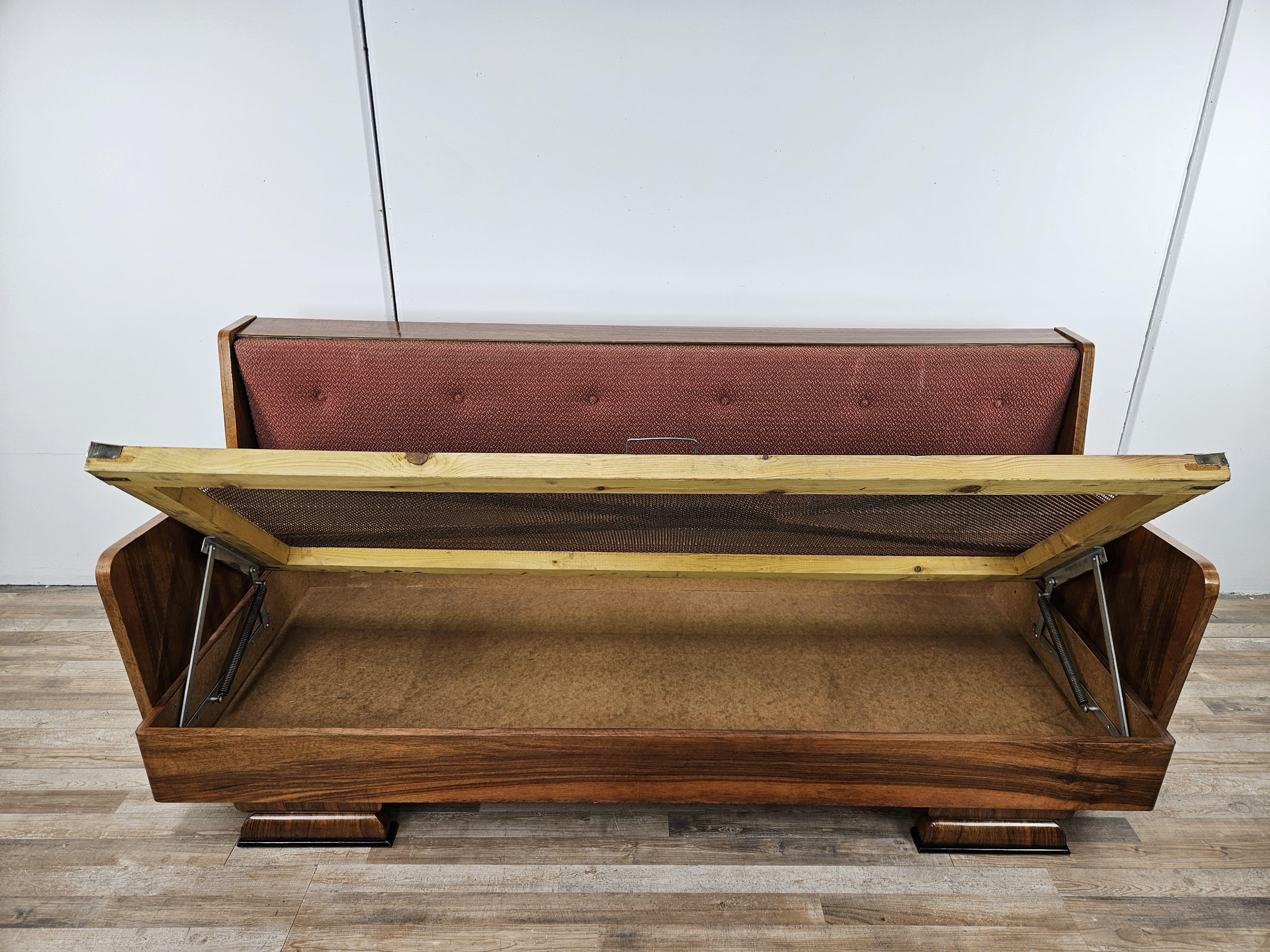 Divano Art Decò in noce con contenitore e cuscini imbottiti, 1940 13