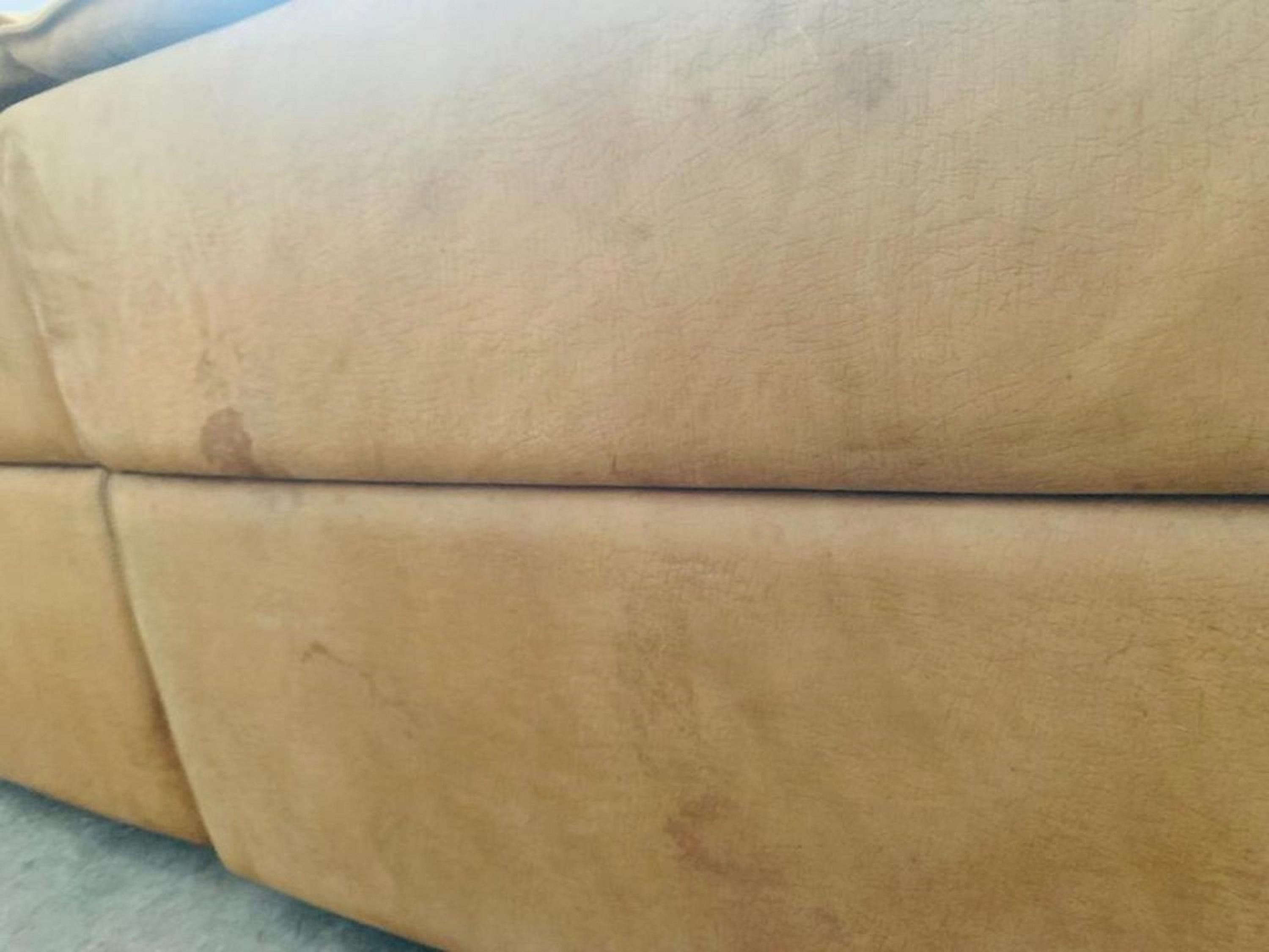Bogo leather and suede sofa by Carlo Bartoli for Rossi Di Albizzate In Good Condition For Sale In Manzano, IT