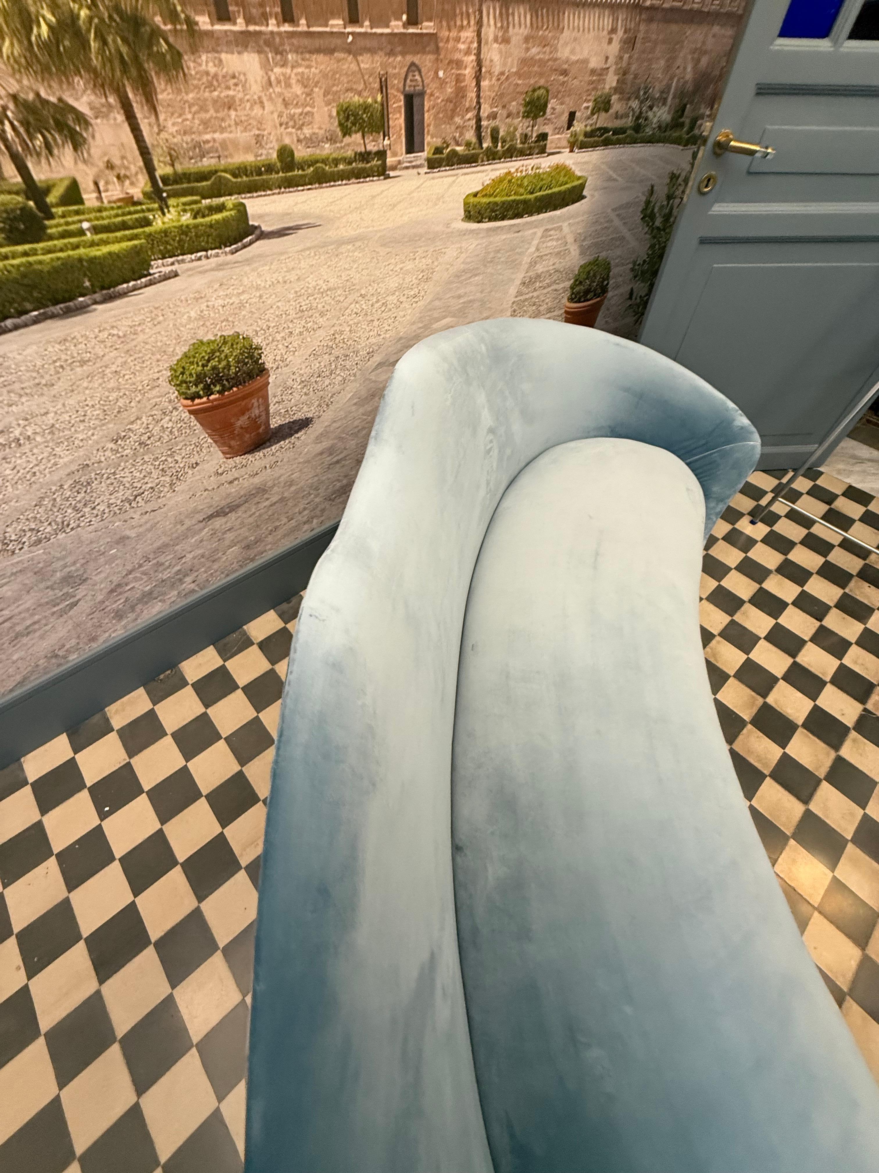 Italian Caesar Lacquer Curved Sofa 1950s wooden cone feet Mid-century For Sale