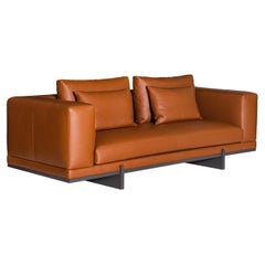 DOVE 2-seater genuine leather sofa with metal base. By Legame Italia