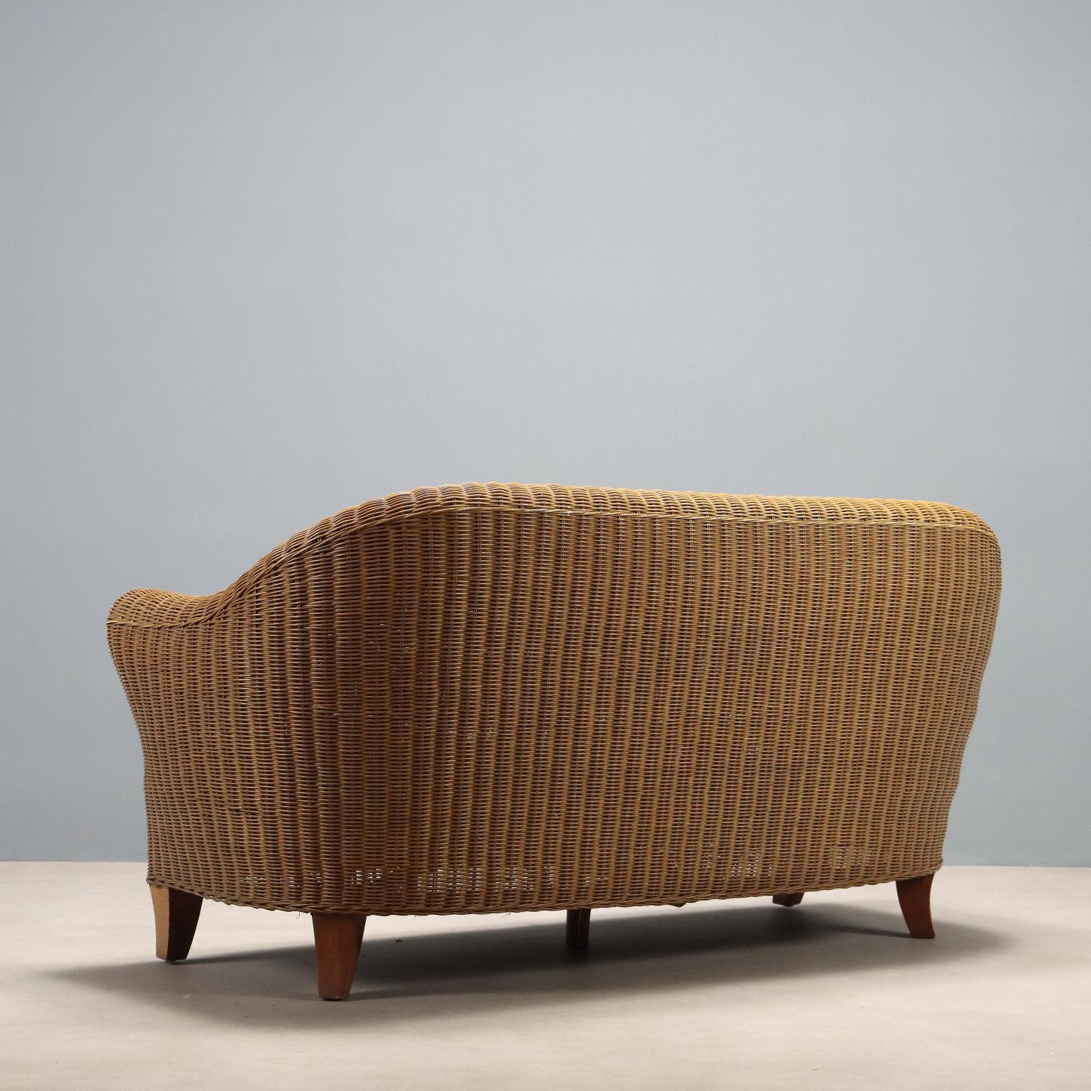 Divano due posti in Vimini anni 60-70 in vendita 2