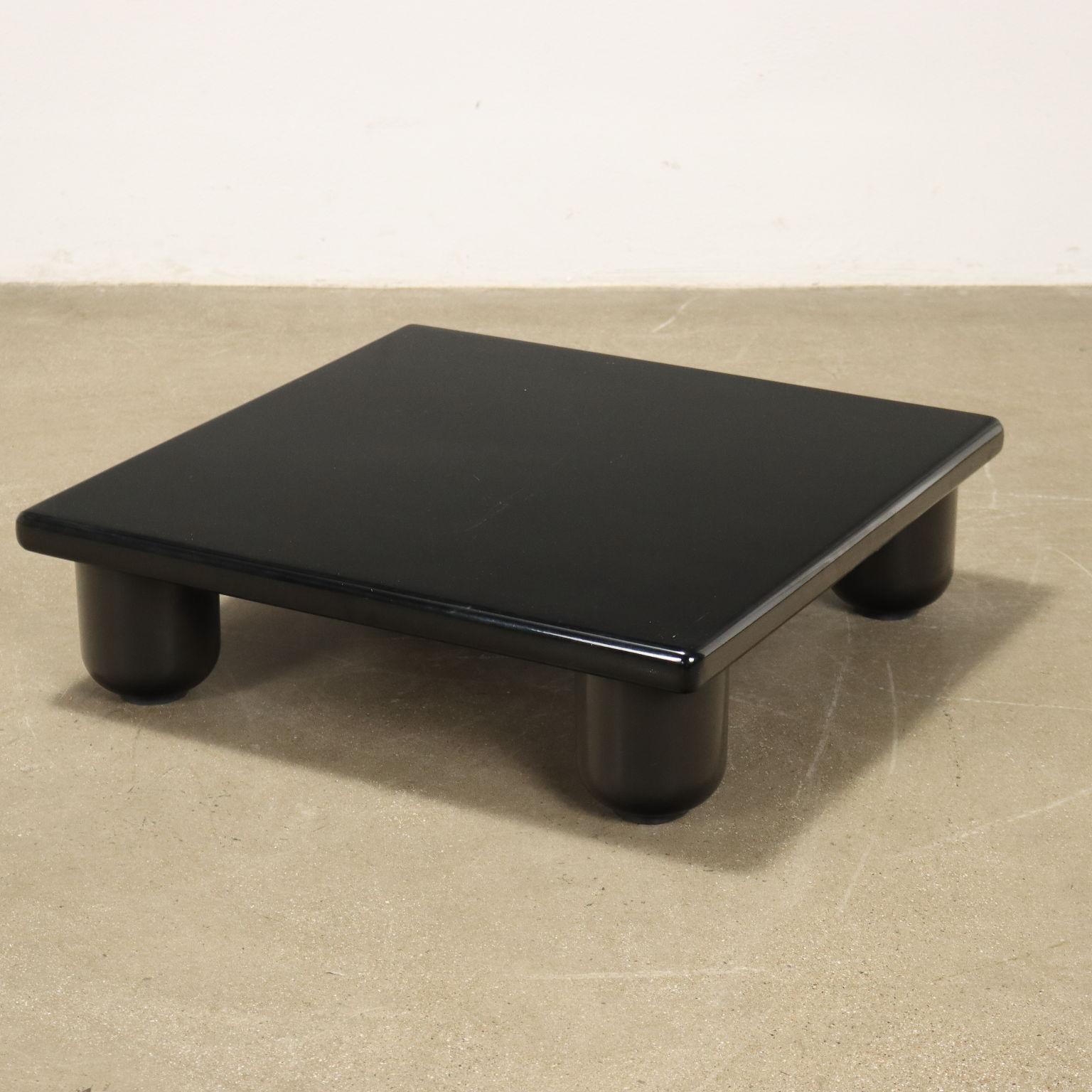 Sofa and Coffee Table 'Blop' by Carlo Bartoli in velvet in shades of red 1970s 2